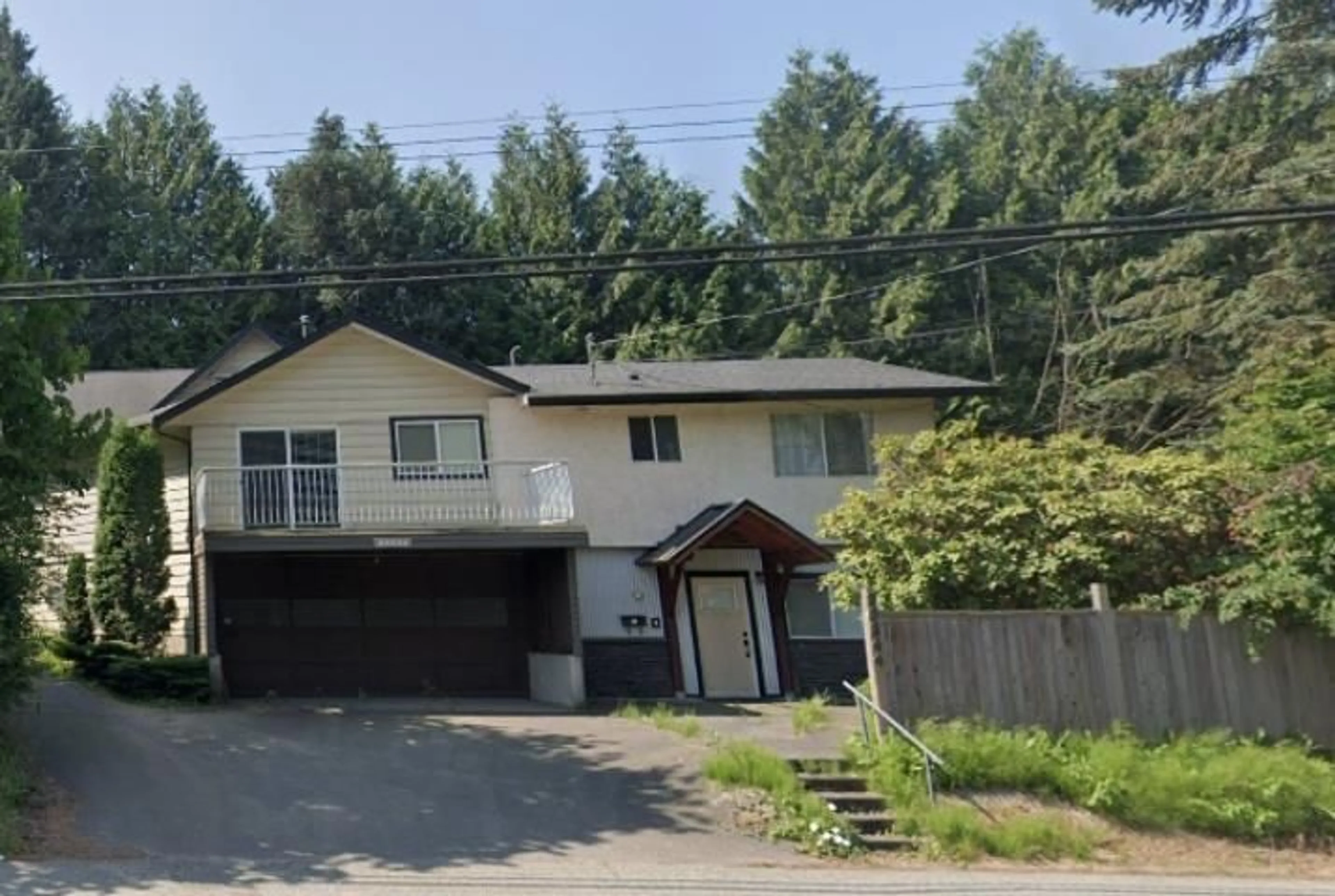 Frontside or backside of a home, cottage for 33244 GEORGE FERGUSON WAY, Abbotsford British Columbia V2S2L5