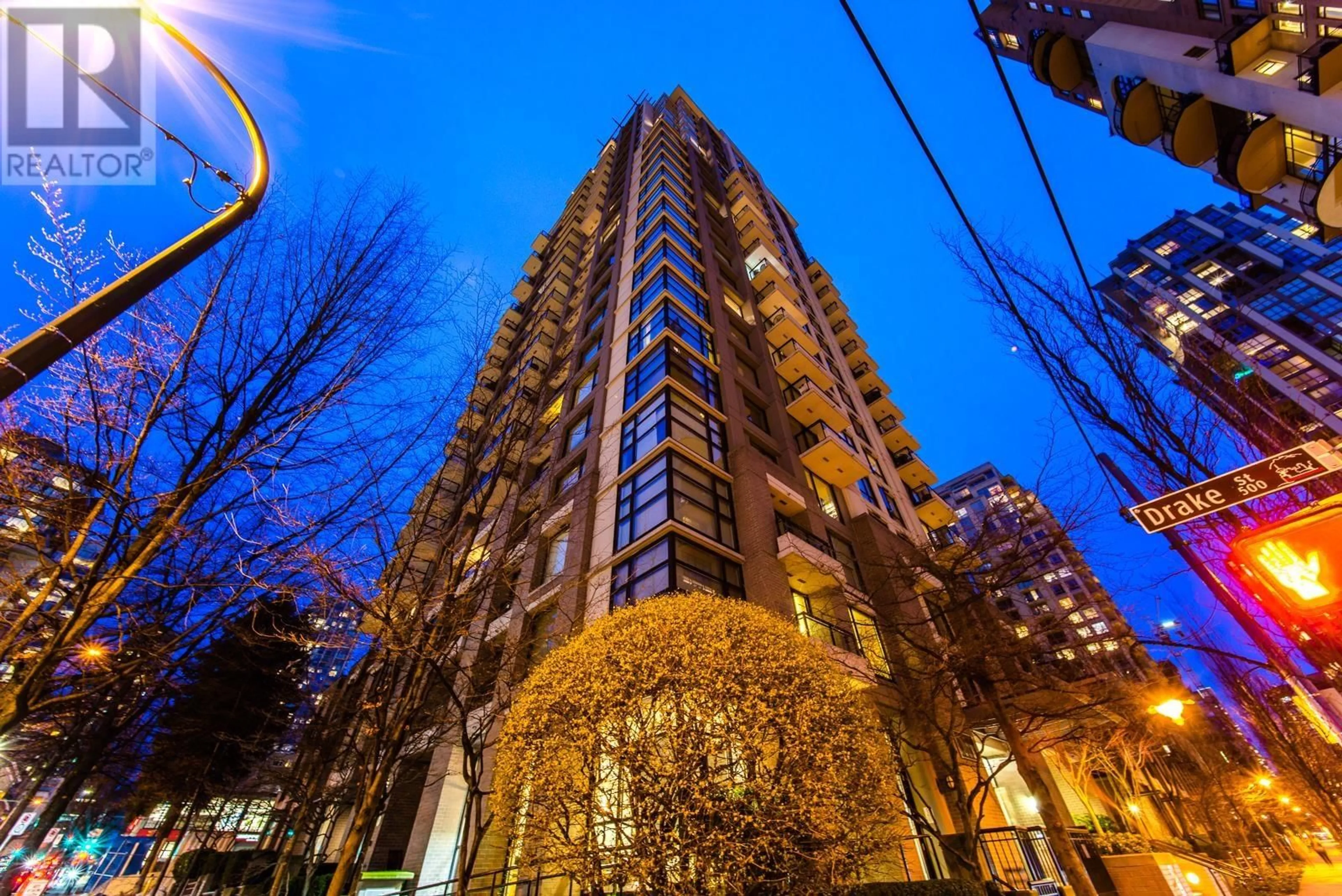 A pic from exterior of the house or condo, the front or back of building for 1003 1295 RICHARDS STREET, Vancouver British Columbia V6B1B7