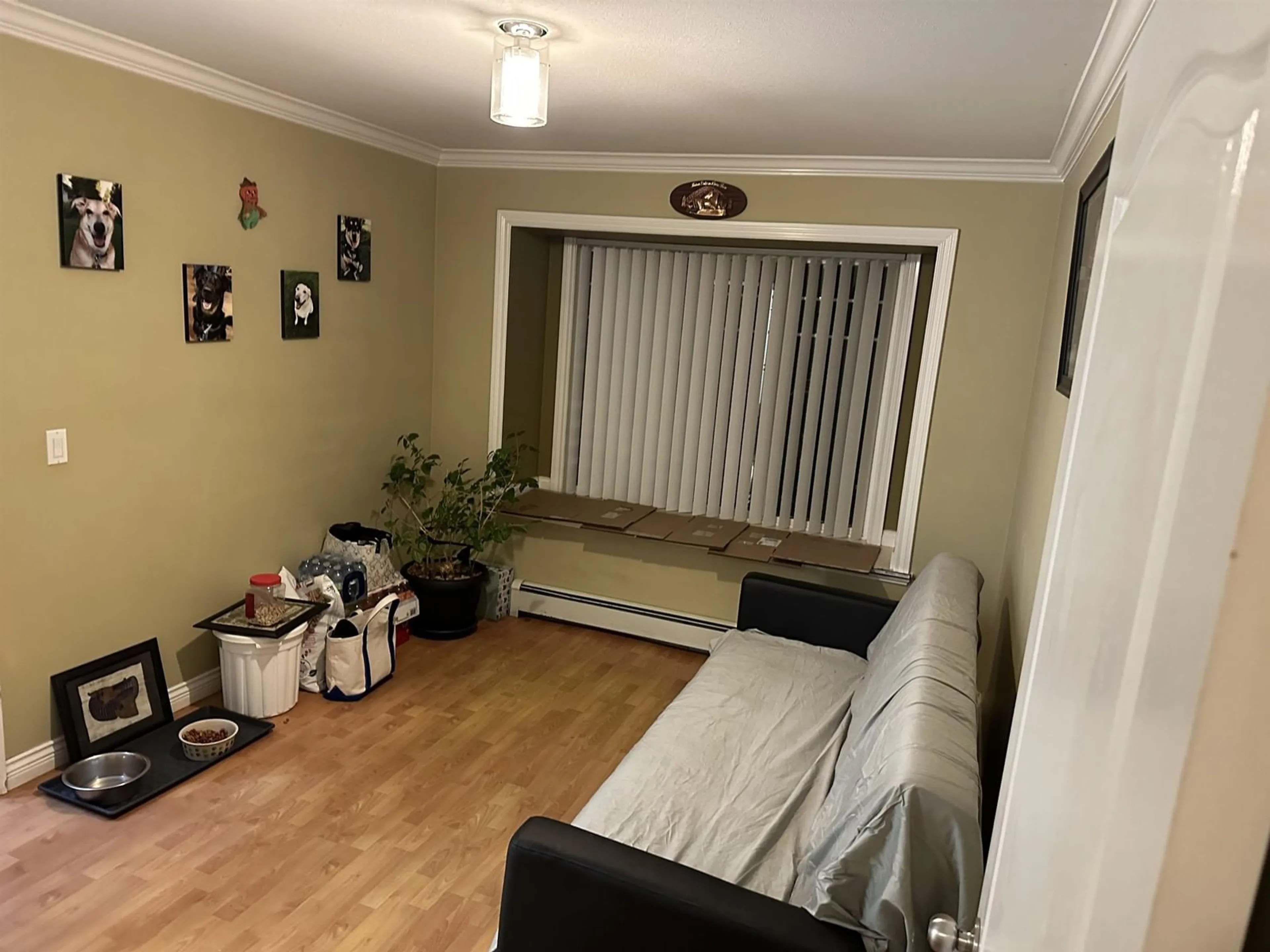 A pic of a room for 13033 OLD YALE ROAD, Surrey British Columbia V3T3C3