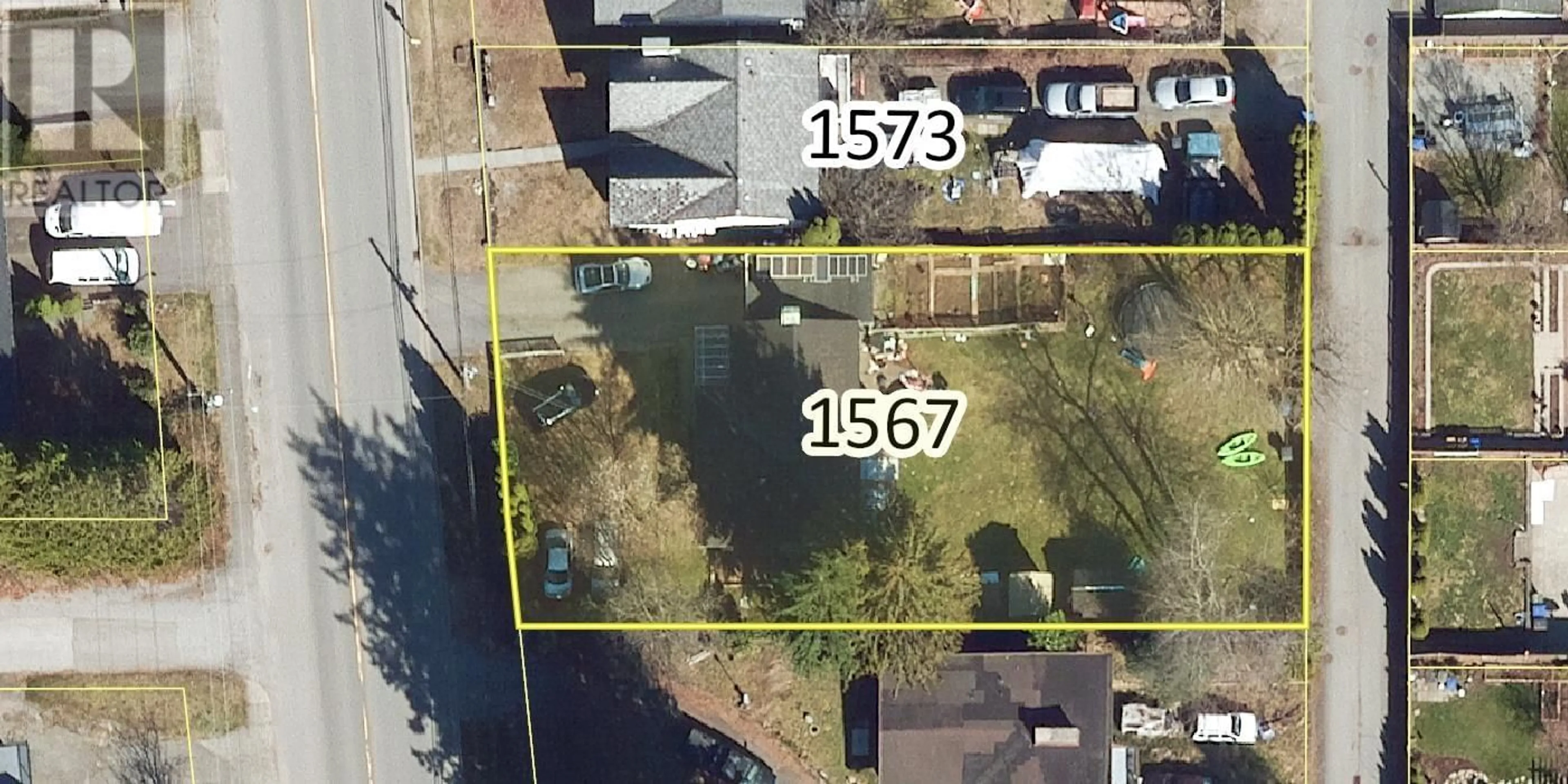 A pic from outside/outdoor area/front of a property/back of a property/a pic from drone, water/lake/river/ocean view for 1567 PITT RIVER ROAD, Port Coquitlam British Columbia V3C1P3
