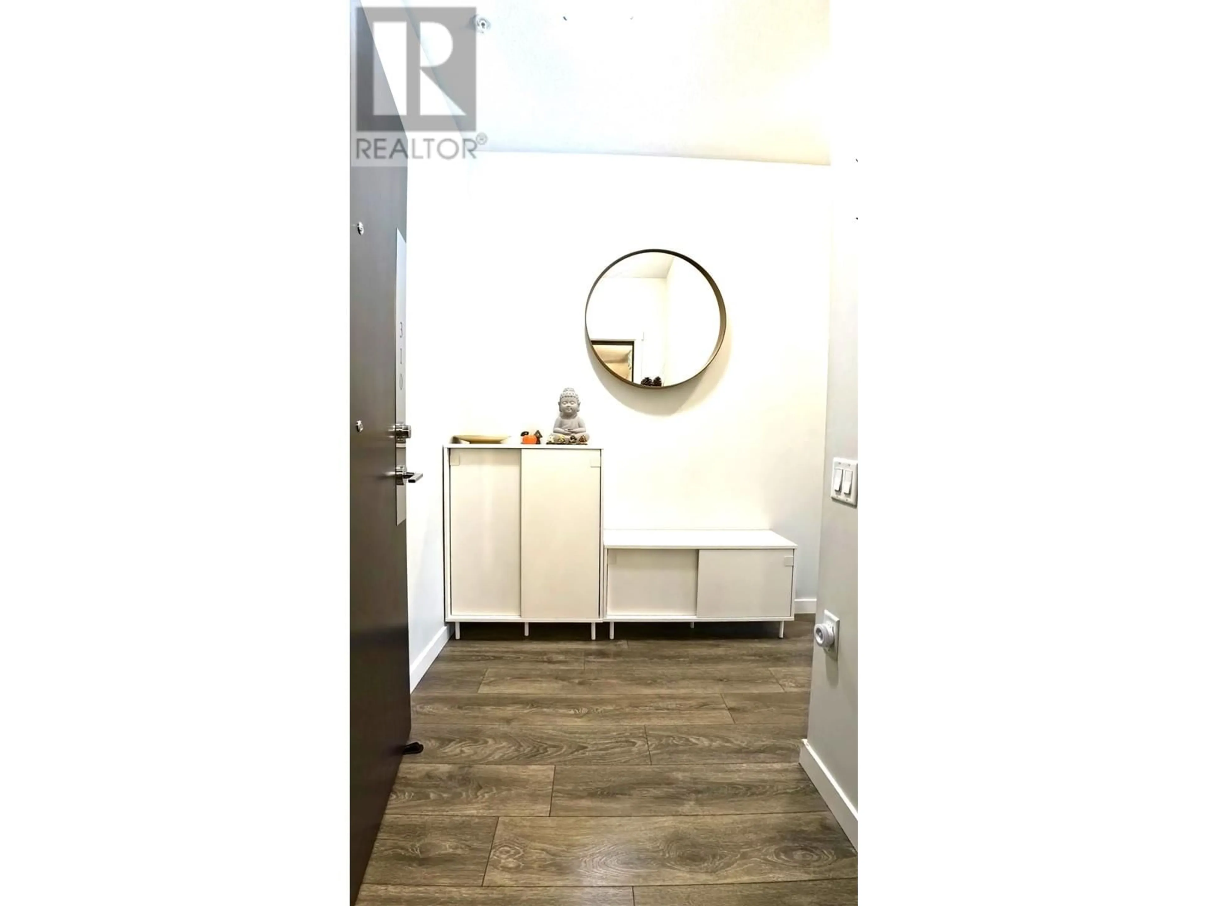 Indoor entryway, wood floors for 310 3289 RIVERWALK AVENUE, Vancouver British Columbia V5S0G2