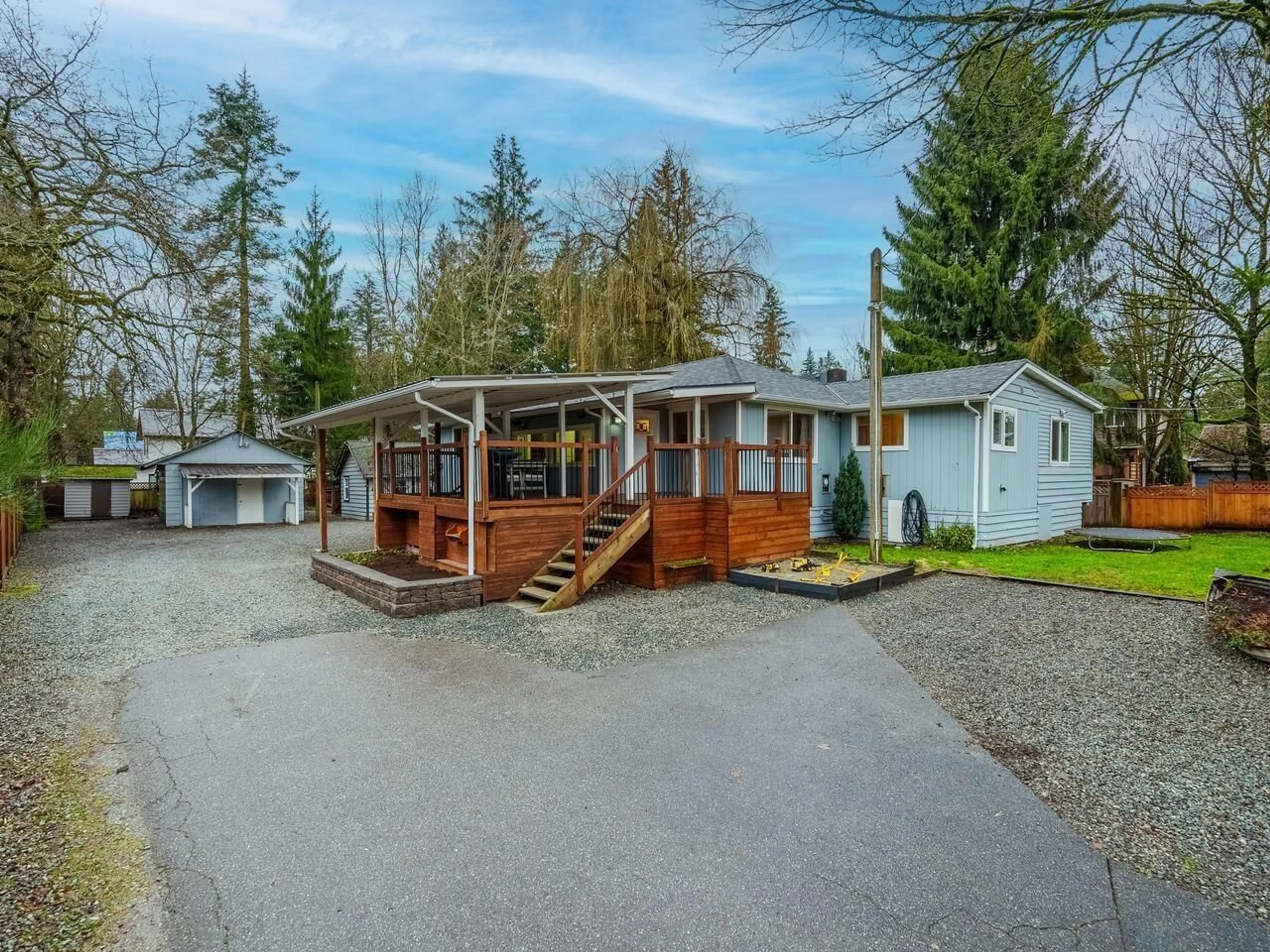 A pic from outside/outdoor area/front of a property/back of a property/a pic from drone, street for 9097 GLOVER ROAD, Langley British Columbia V1M2S3