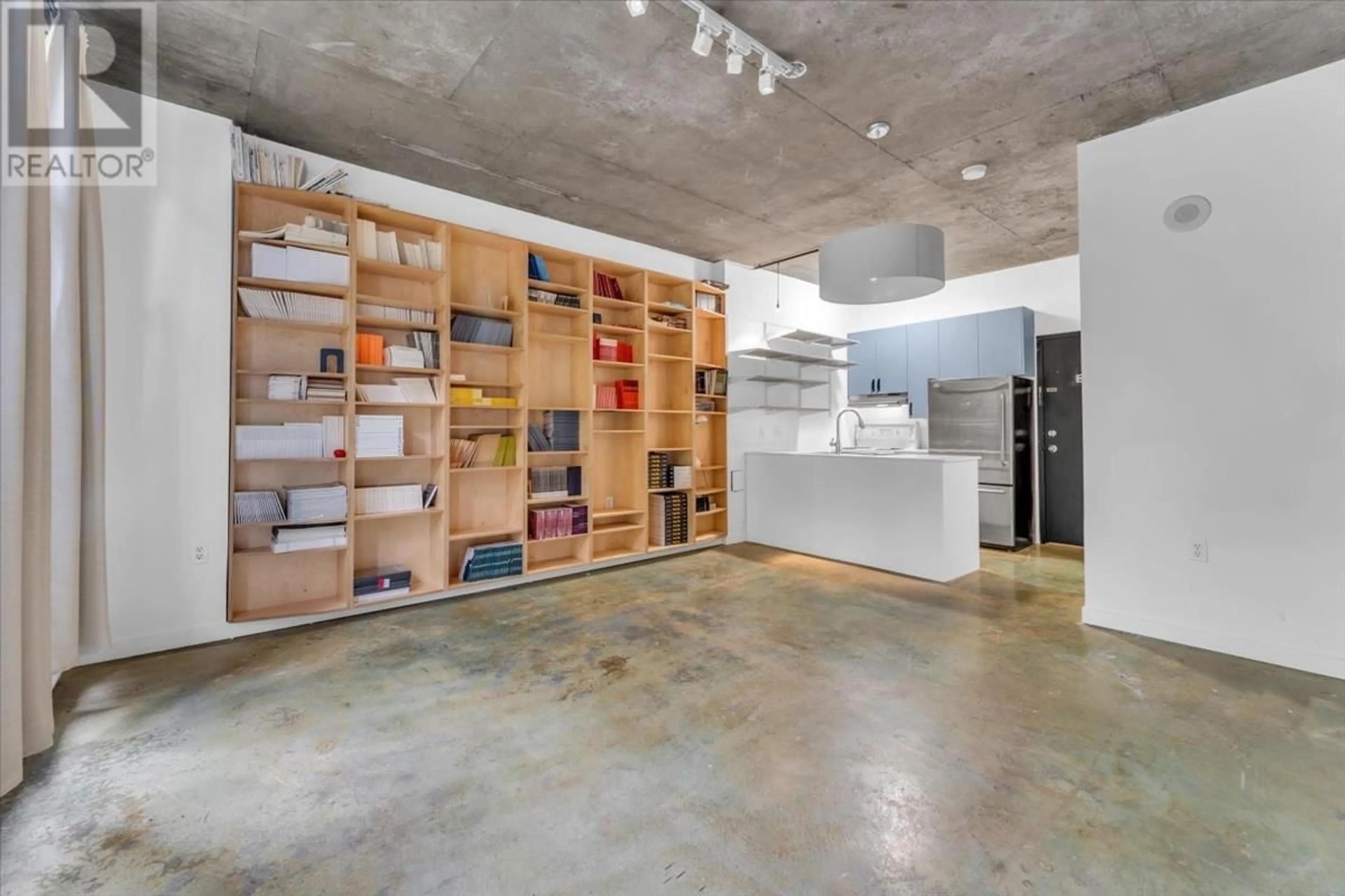 Other indoor space, cement floor for 210 22 E CORDOVA STREET, Vancouver British Columbia V6A1K2