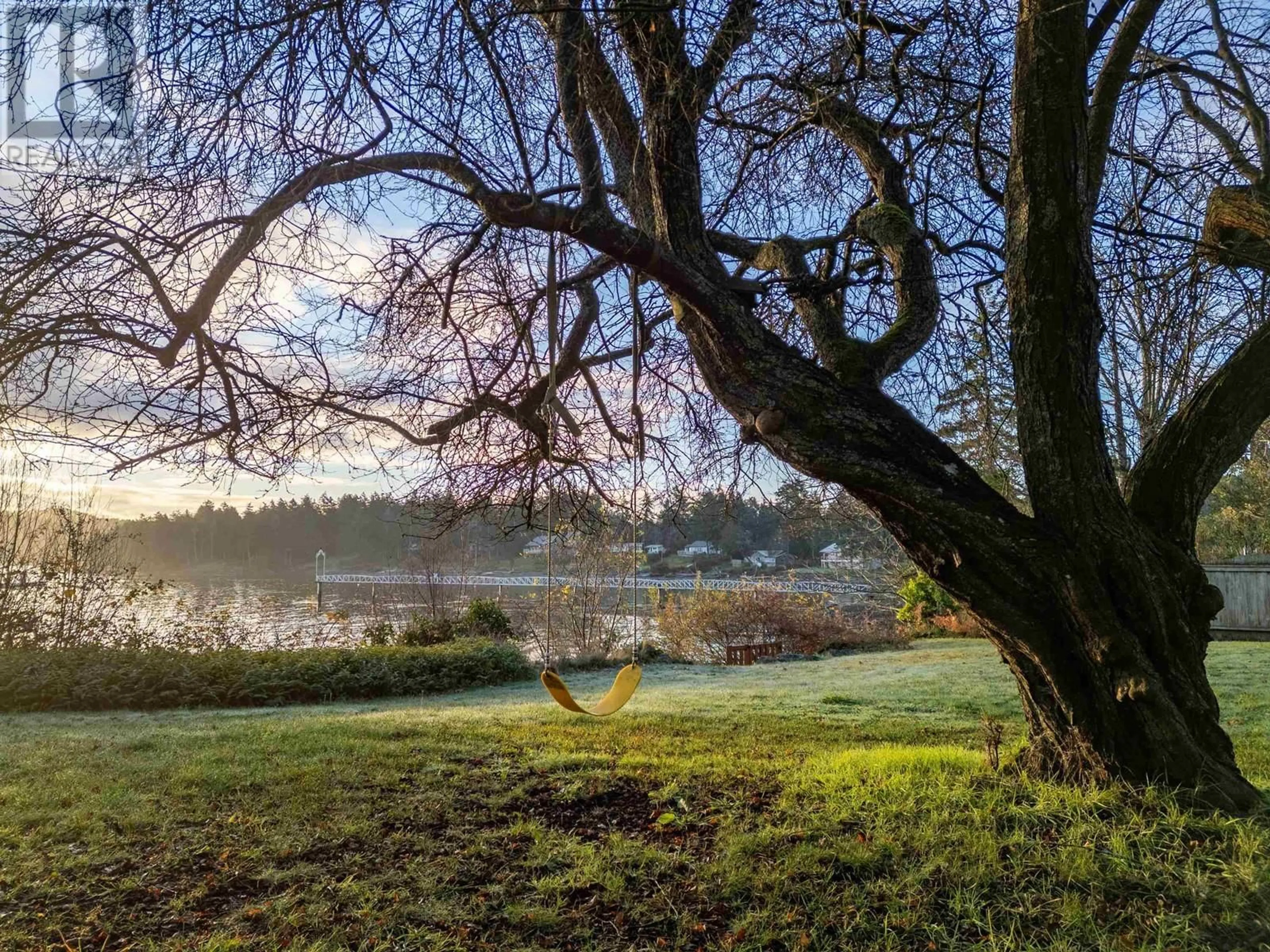 Patio, the view of lake or river for 73 MADRONA ROAD, Galiano Island British Columbia V0N1P0