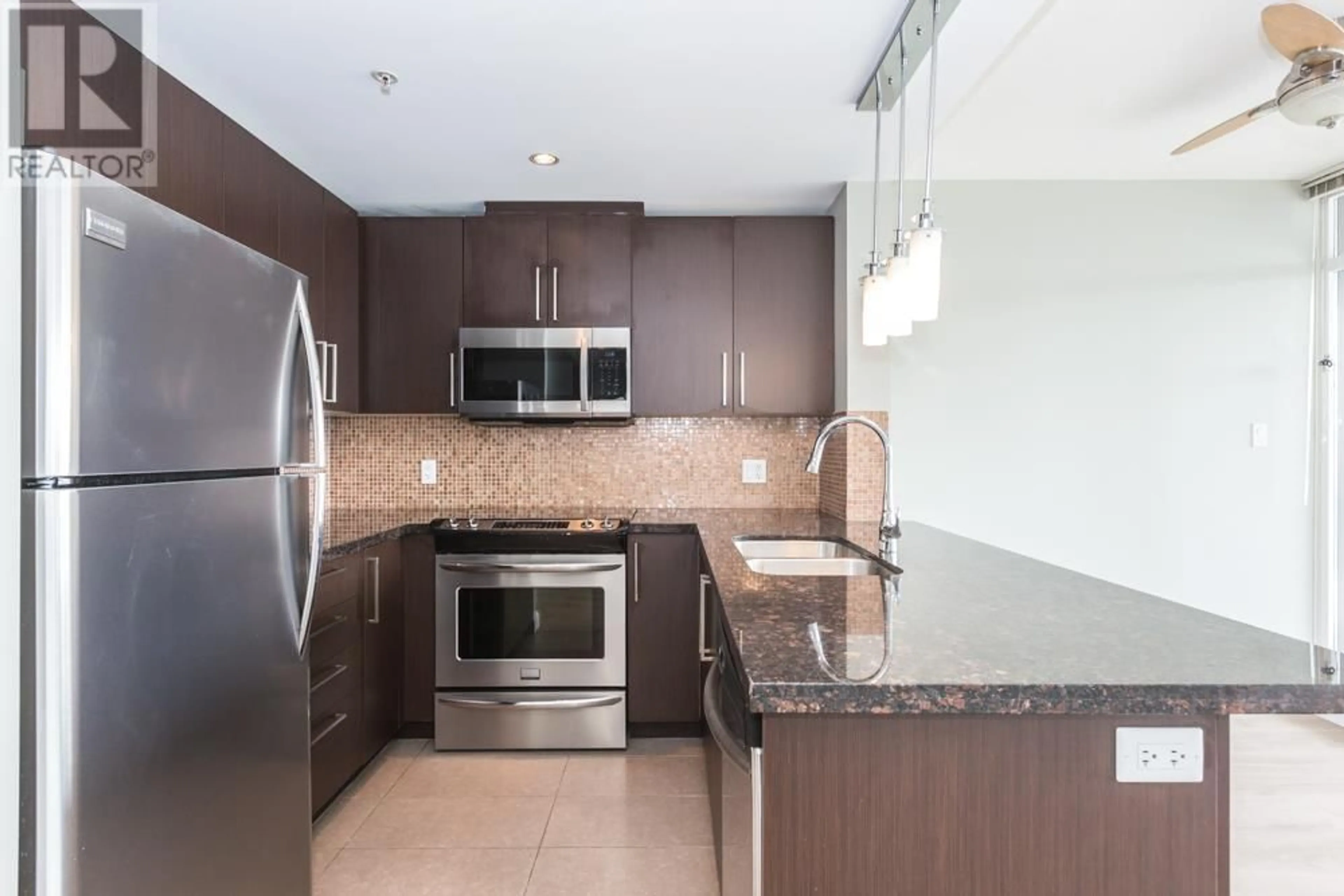 Standard kitchen, ceramic floors for 1101 888 CARNARVON STREET, New Westminster British Columbia V3M0C6