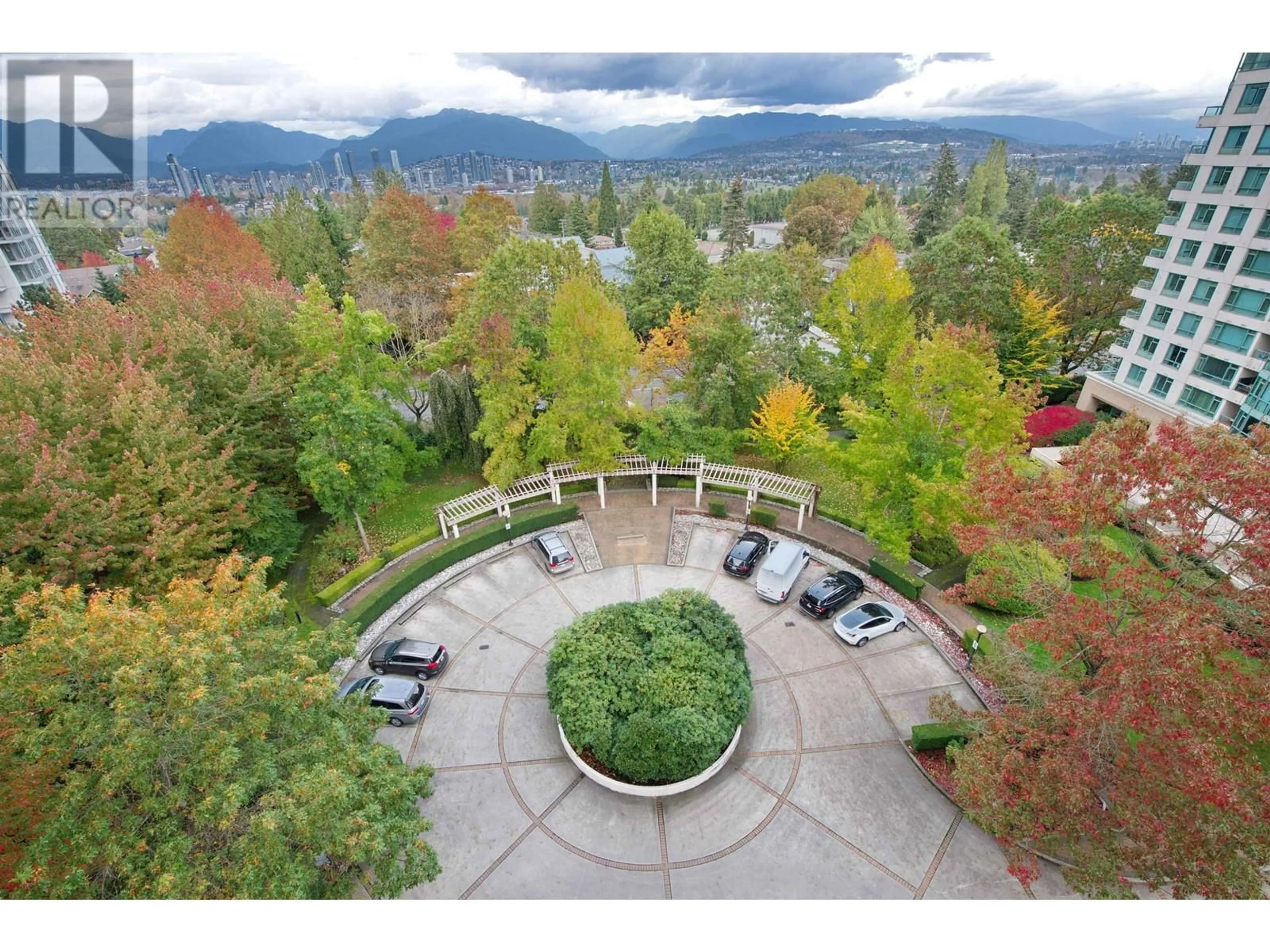 Patio, the fenced backyard for 901 5899 WILSON AVENUE, Burnaby British Columbia V5H4R9