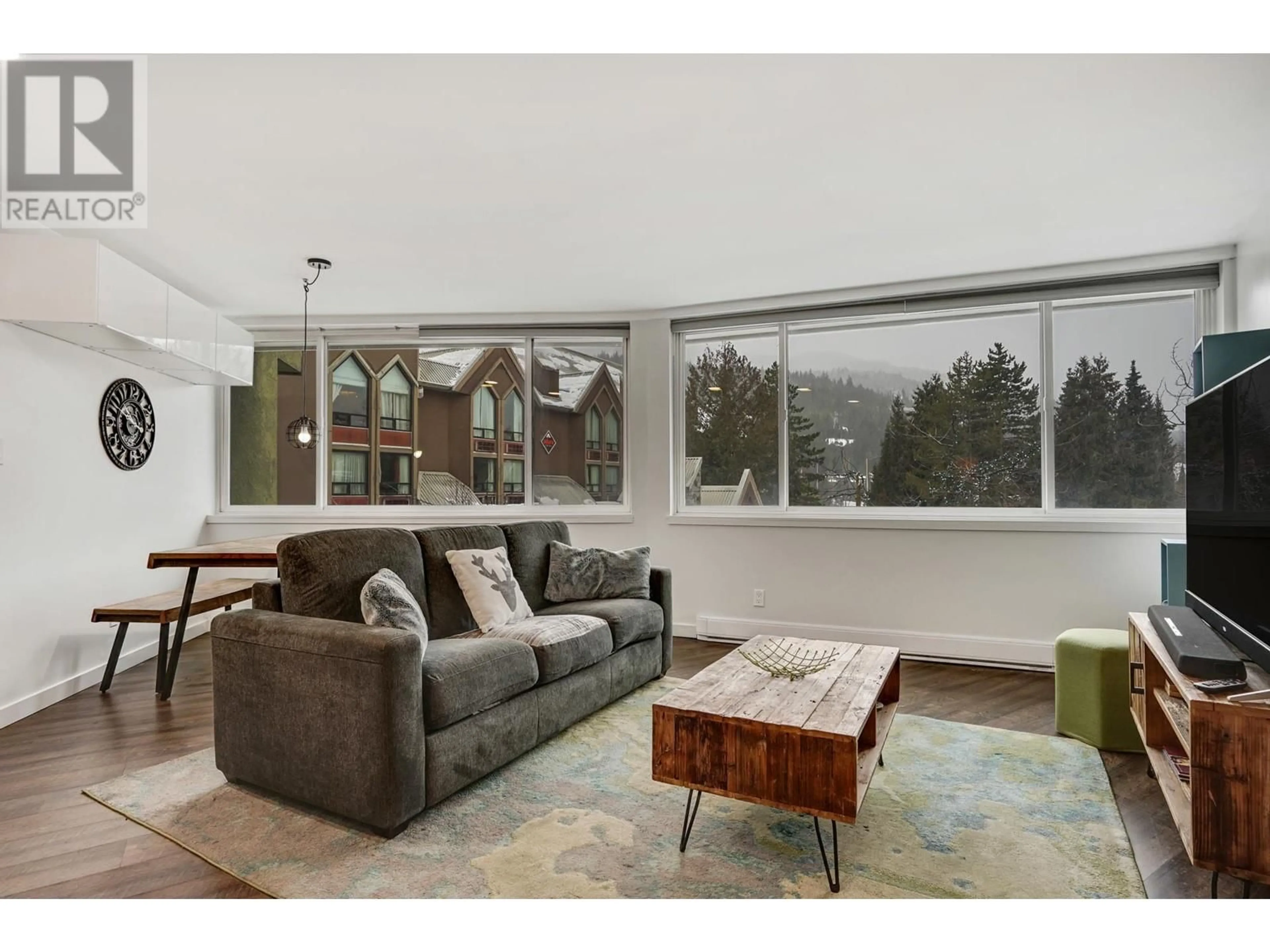 Living room with furniture, unknown for 202 - 4111 GOLFERS APPROACH, Whistler British Columbia V8E1A4