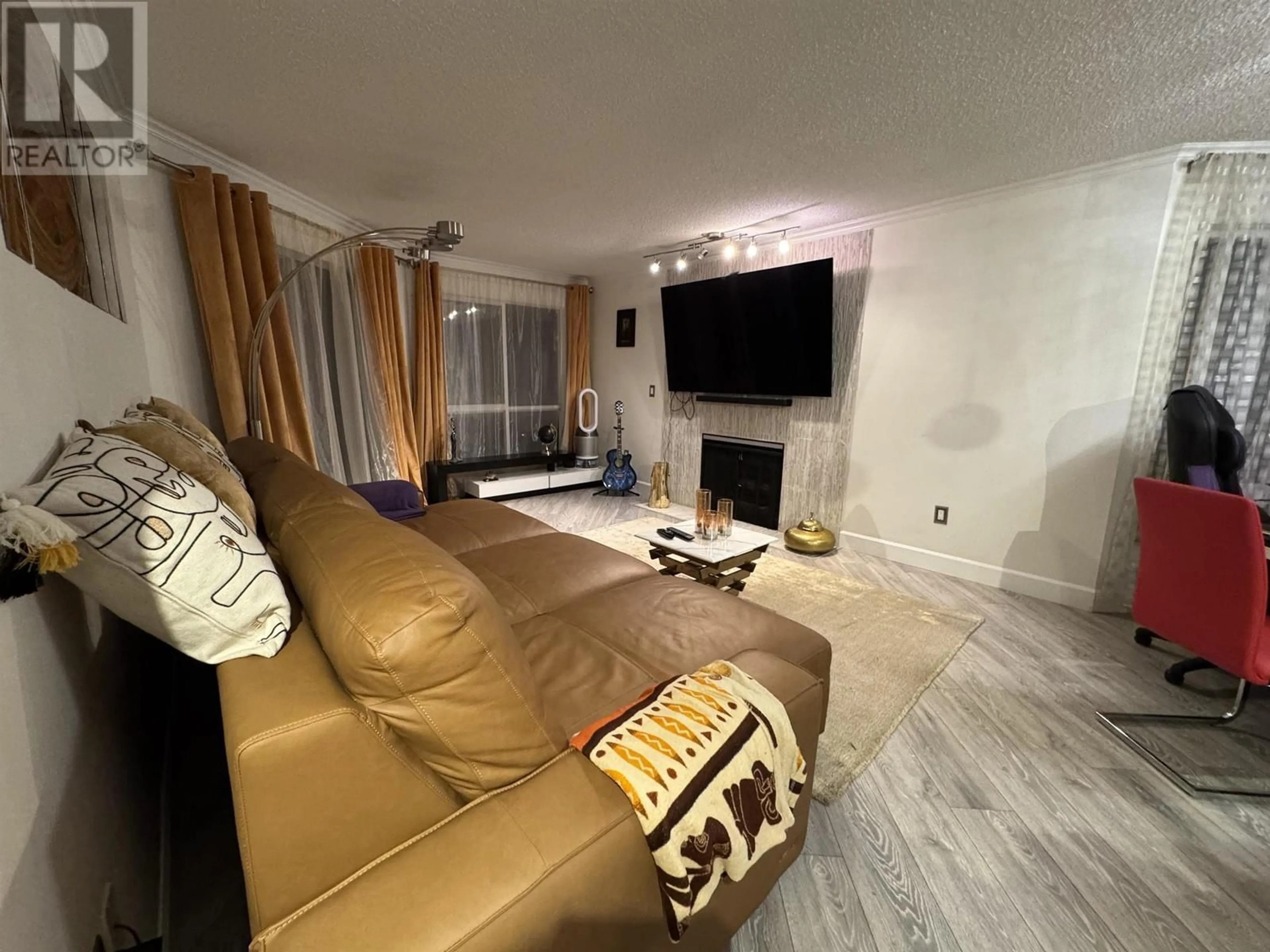 Living room with furniture, unknown for 233 - 7451 MOFFATT ROAD, Richmond British Columbia V6Y3W3