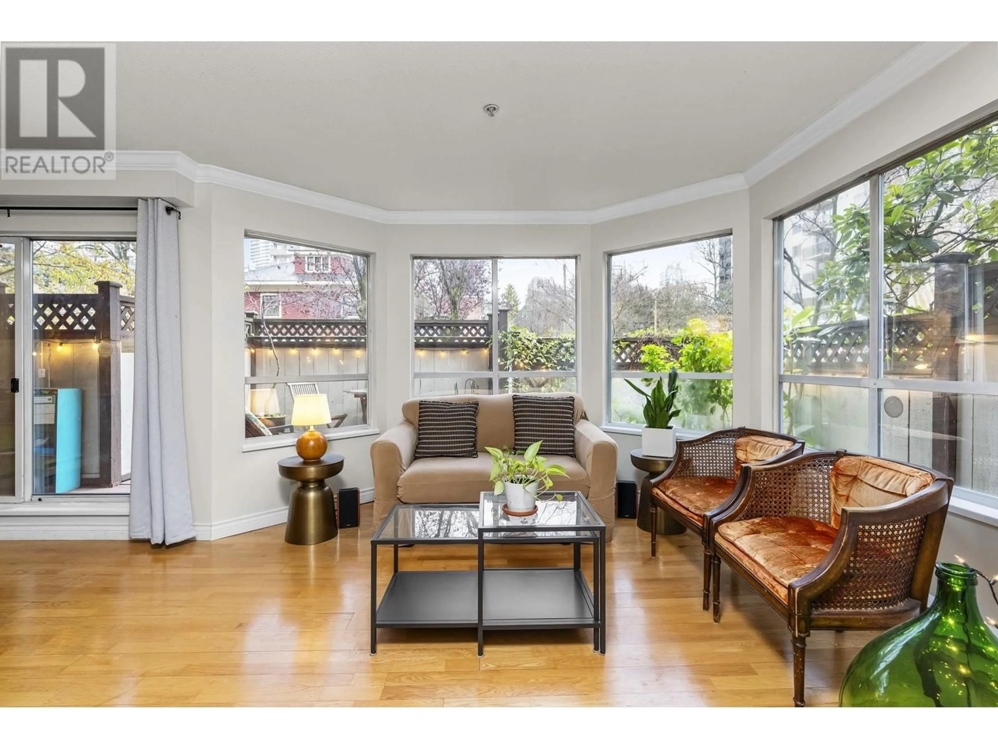 Living room, wood floors for 101 1005 BROUGHTON STREET, Vancouver British Columbia V6G2A7