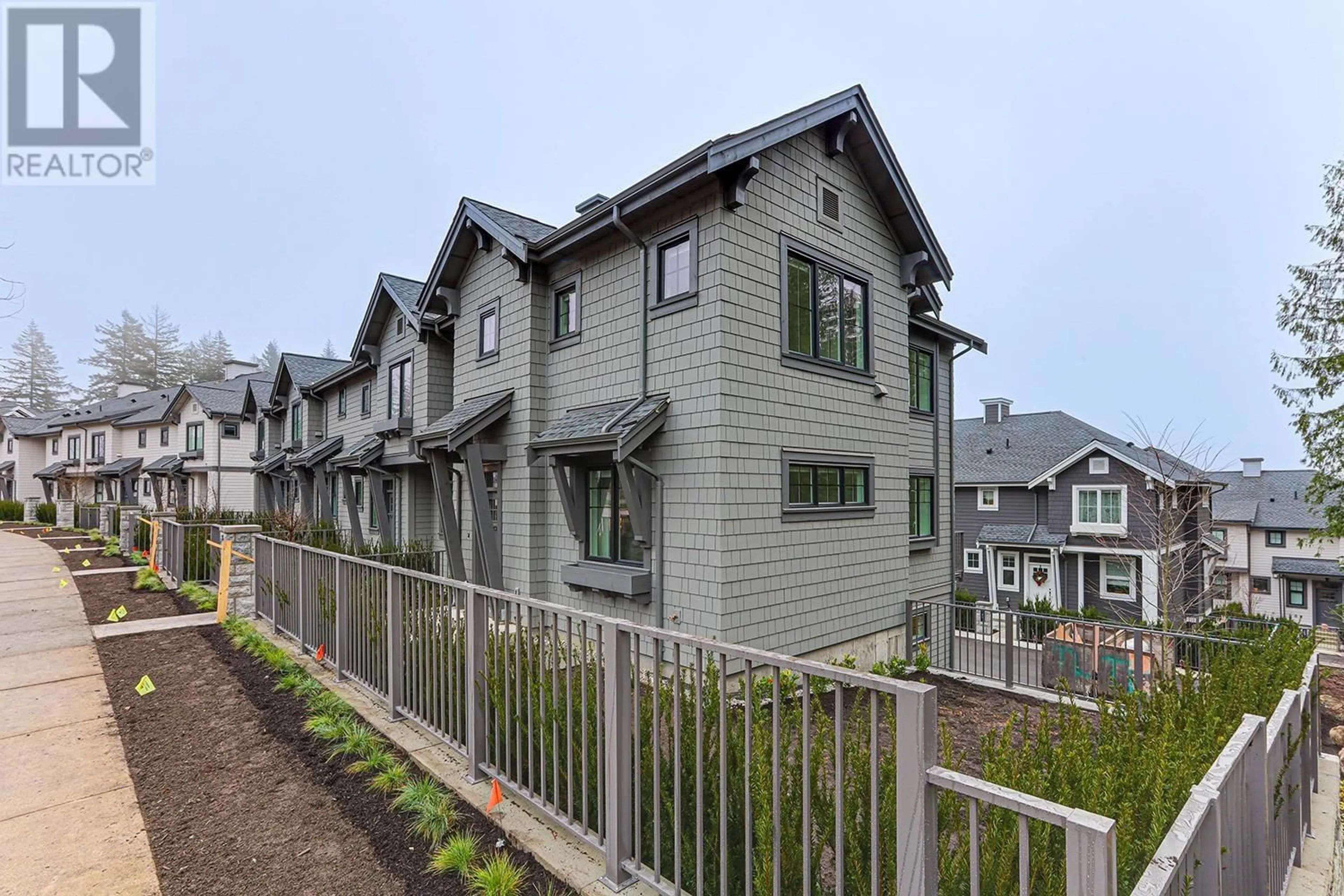 A pic from exterior of the house or condo, the fenced backyard for 164 1310 MITCHELL STREET, Coquitlam British Columbia V3E0T9