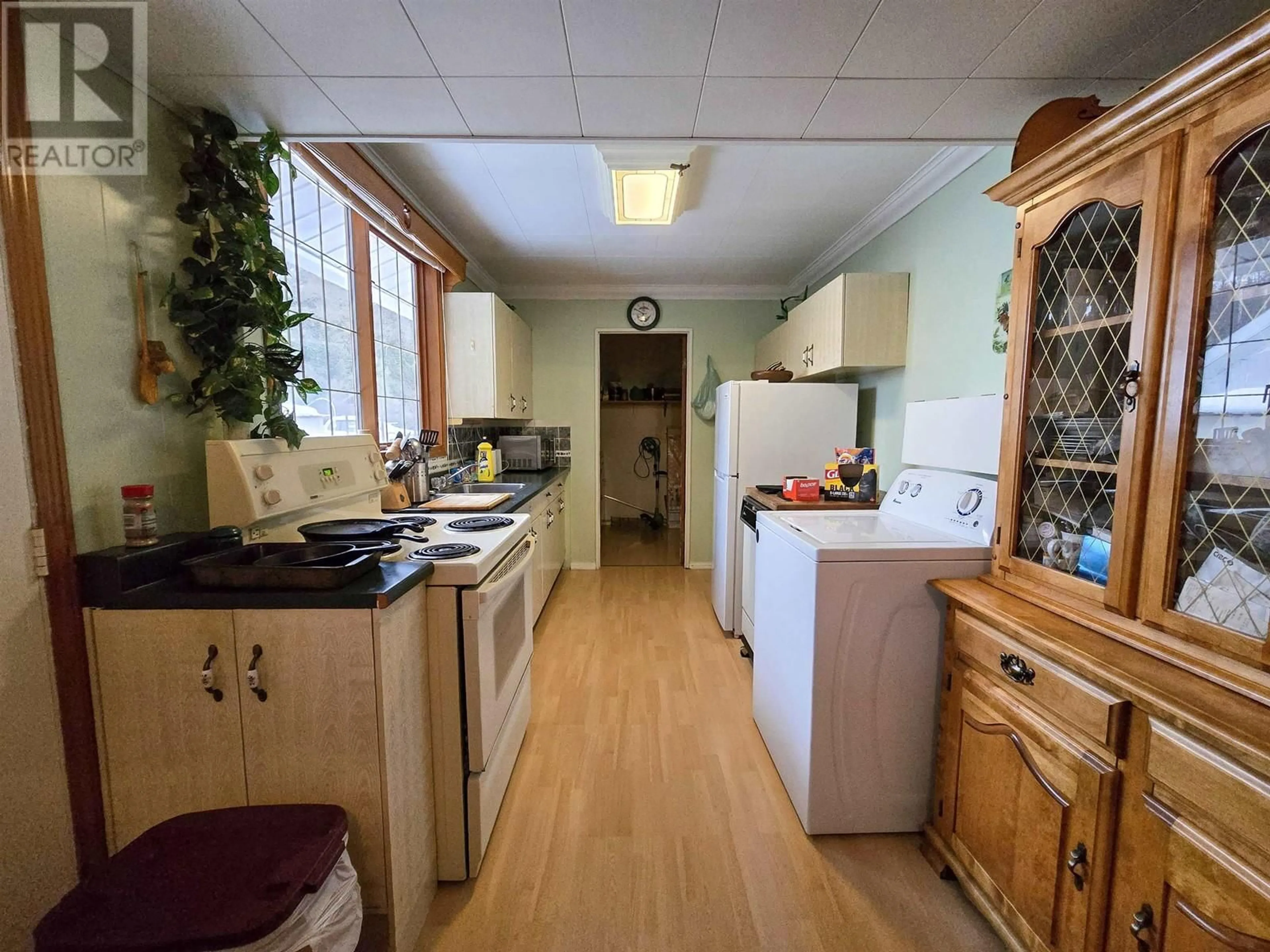 Standard kitchen, wood floors, cottage for 24 KITLOPE STREET, Kitimat British Columbia V8C1X5