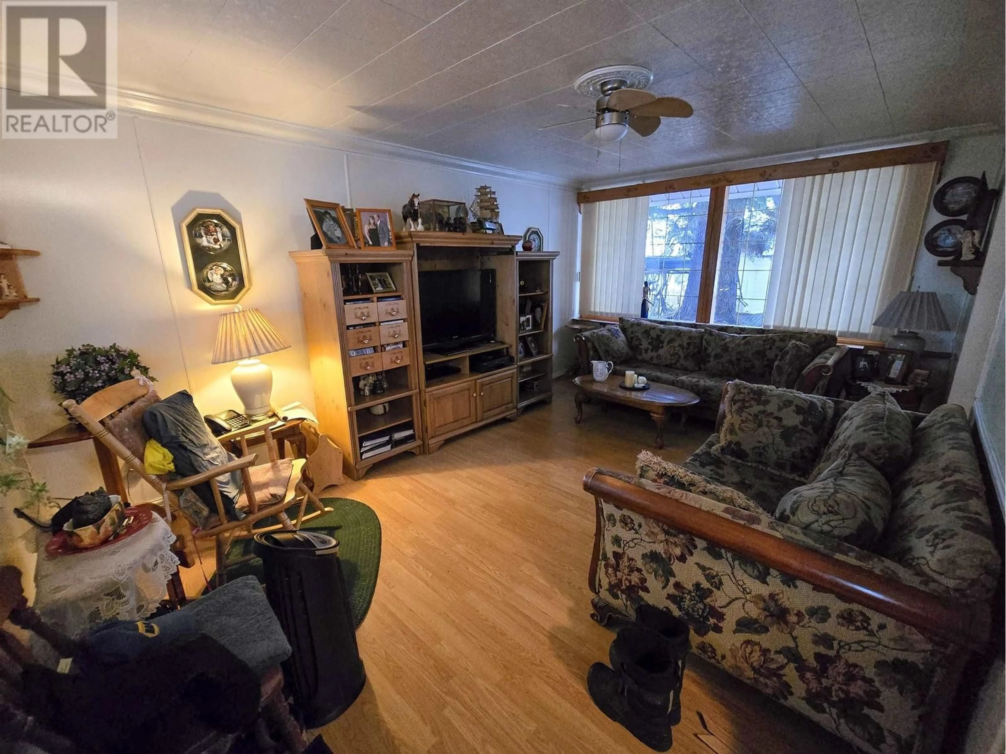 Living room, wood floors for 24 KITLOPE STREET, Kitimat British Columbia V8C1X5