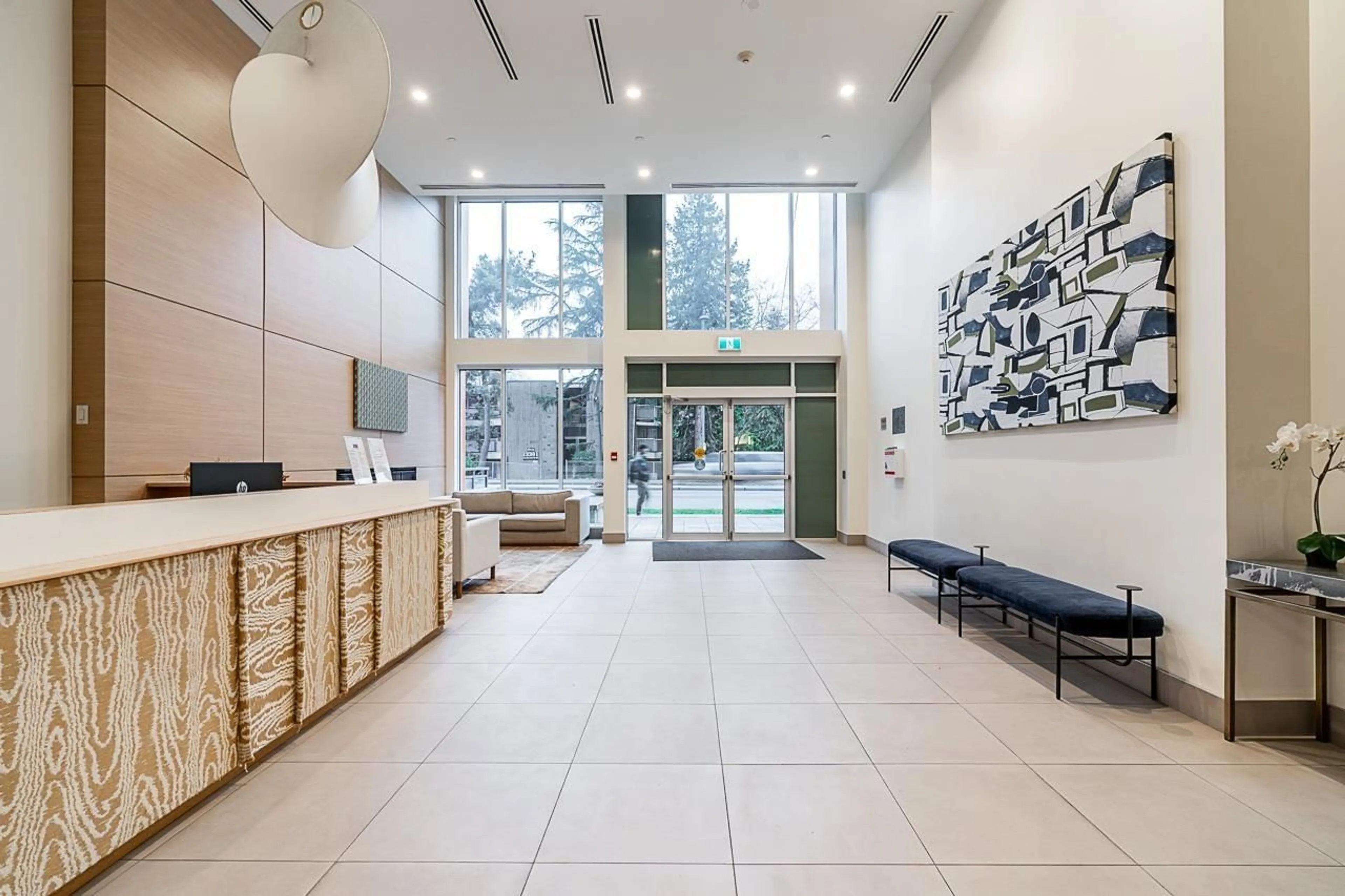 Indoor lobby, ceramic floors for 1408 13318 104 AVENUE, Surrey British Columbia V3T0R2