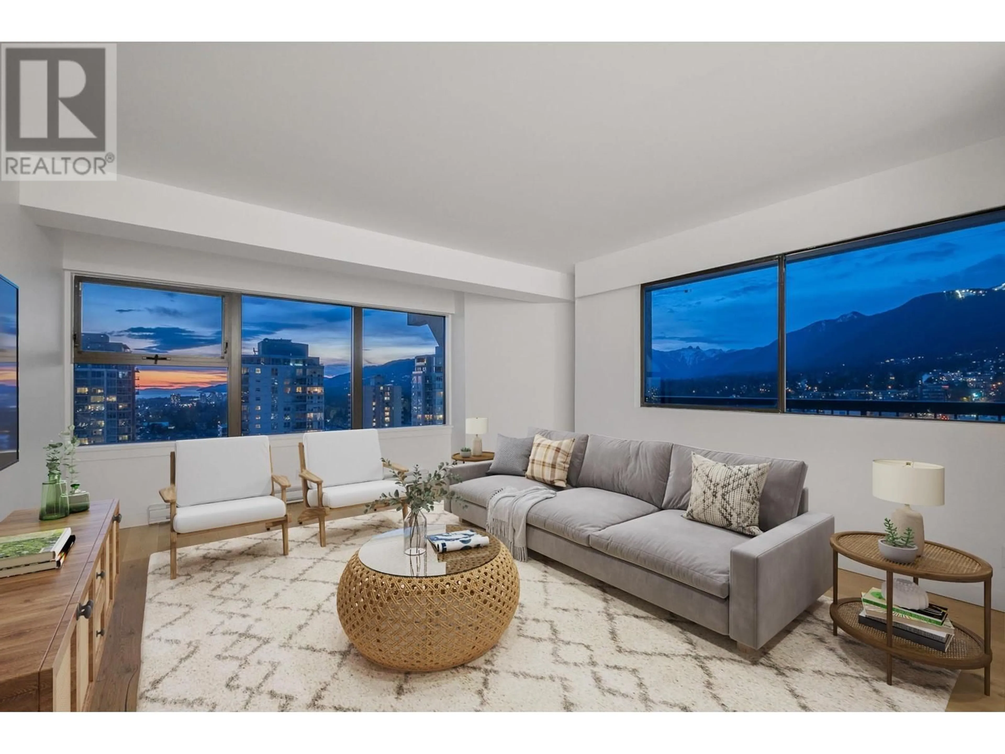 Living room, carpet floors for 1005 1515 EASTERN AVENUE, North Vancouver British Columbia V7L4R2