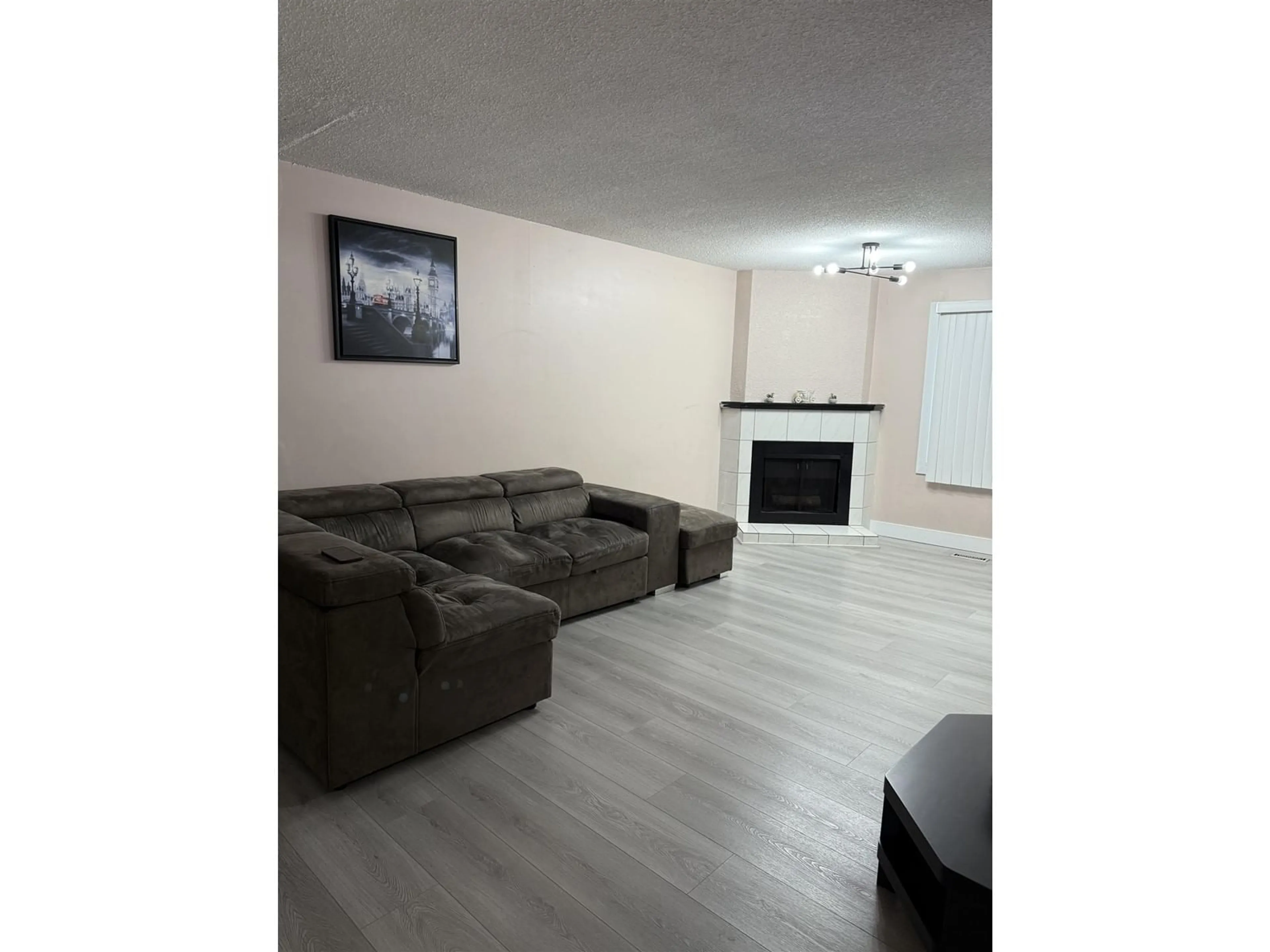 A pic of a room for 23 33361 WREN CRESCENT, Abbotsford British Columbia V2S5V9