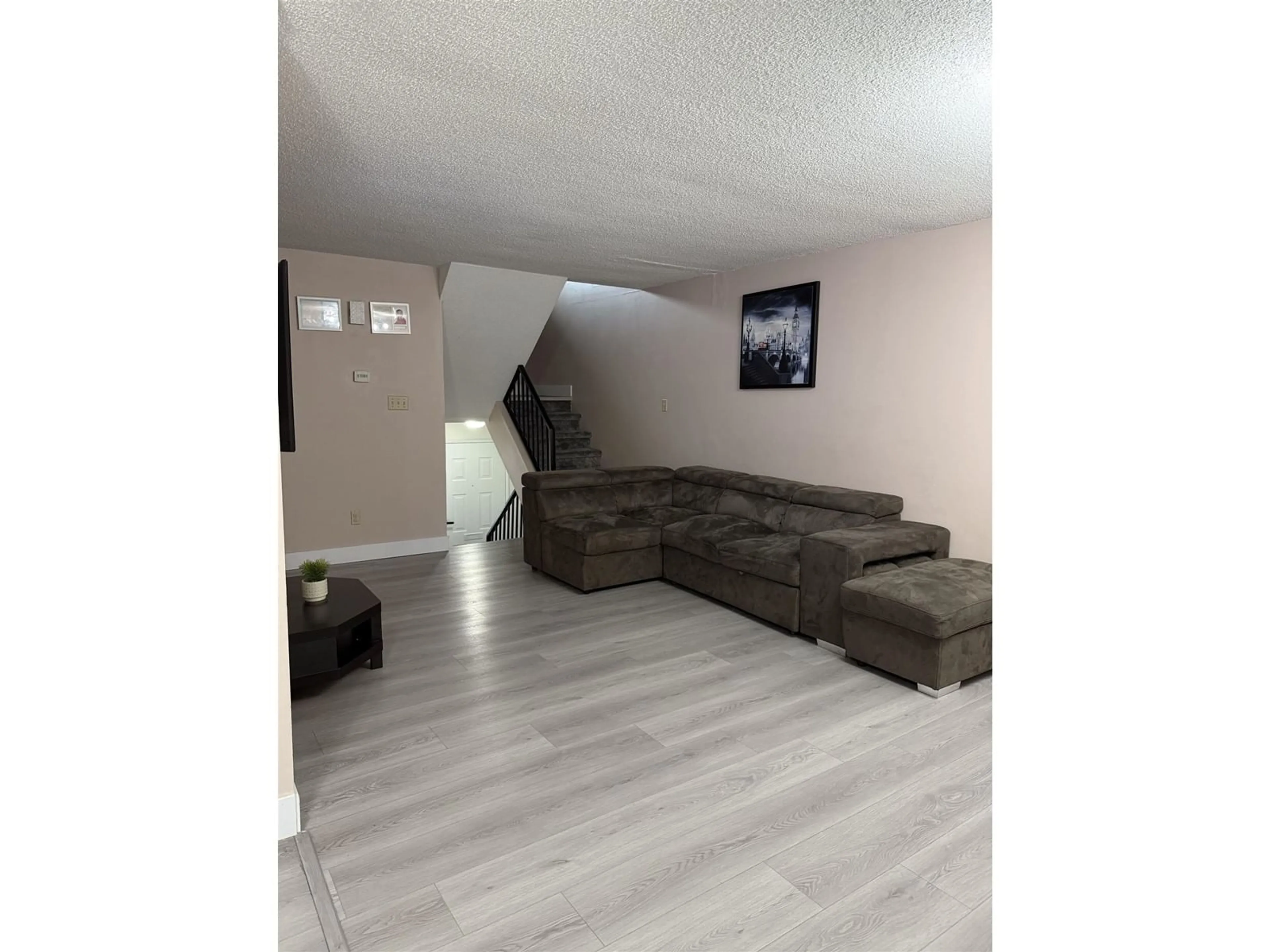 A pic of a room for 23 33361 WREN CRESCENT, Abbotsford British Columbia V2S5V9