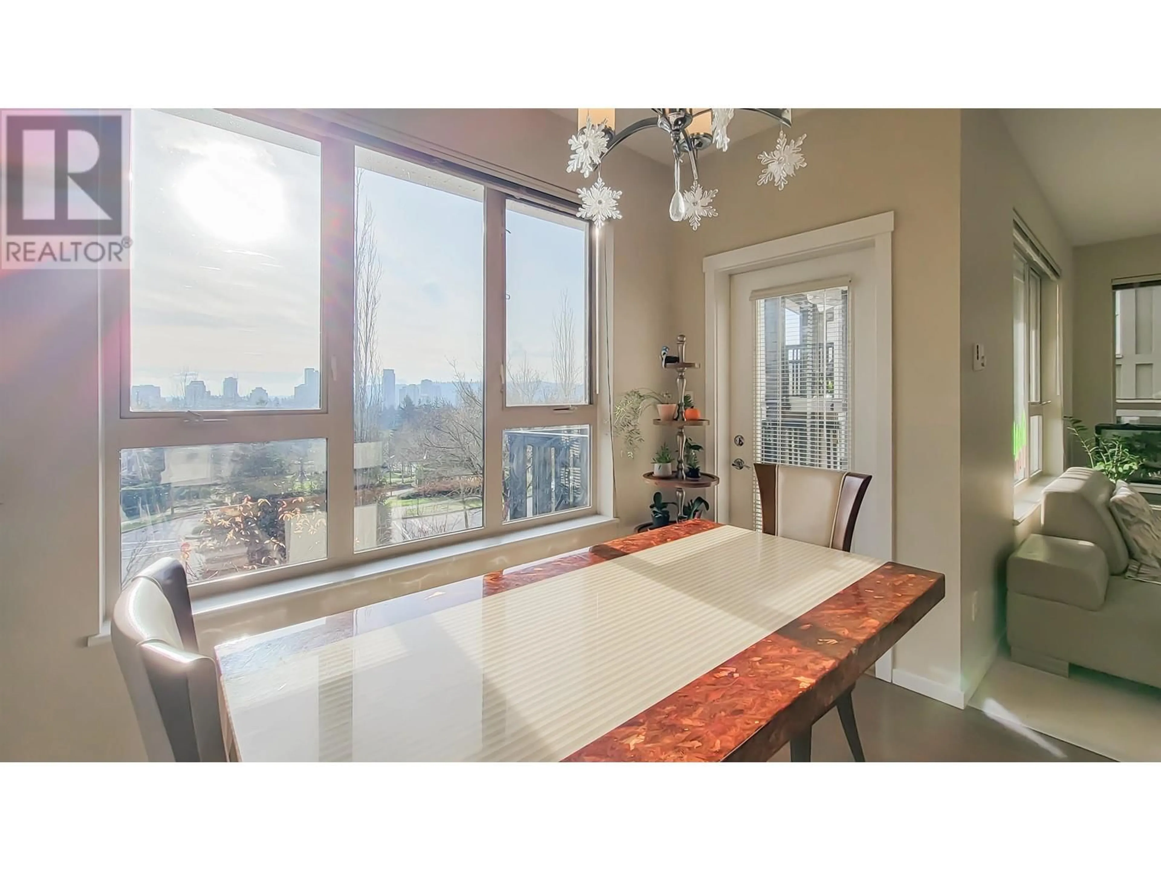 Dining room for 72 1357 PURCELL DRIVE, Coquitlam British Columbia V3E0C1