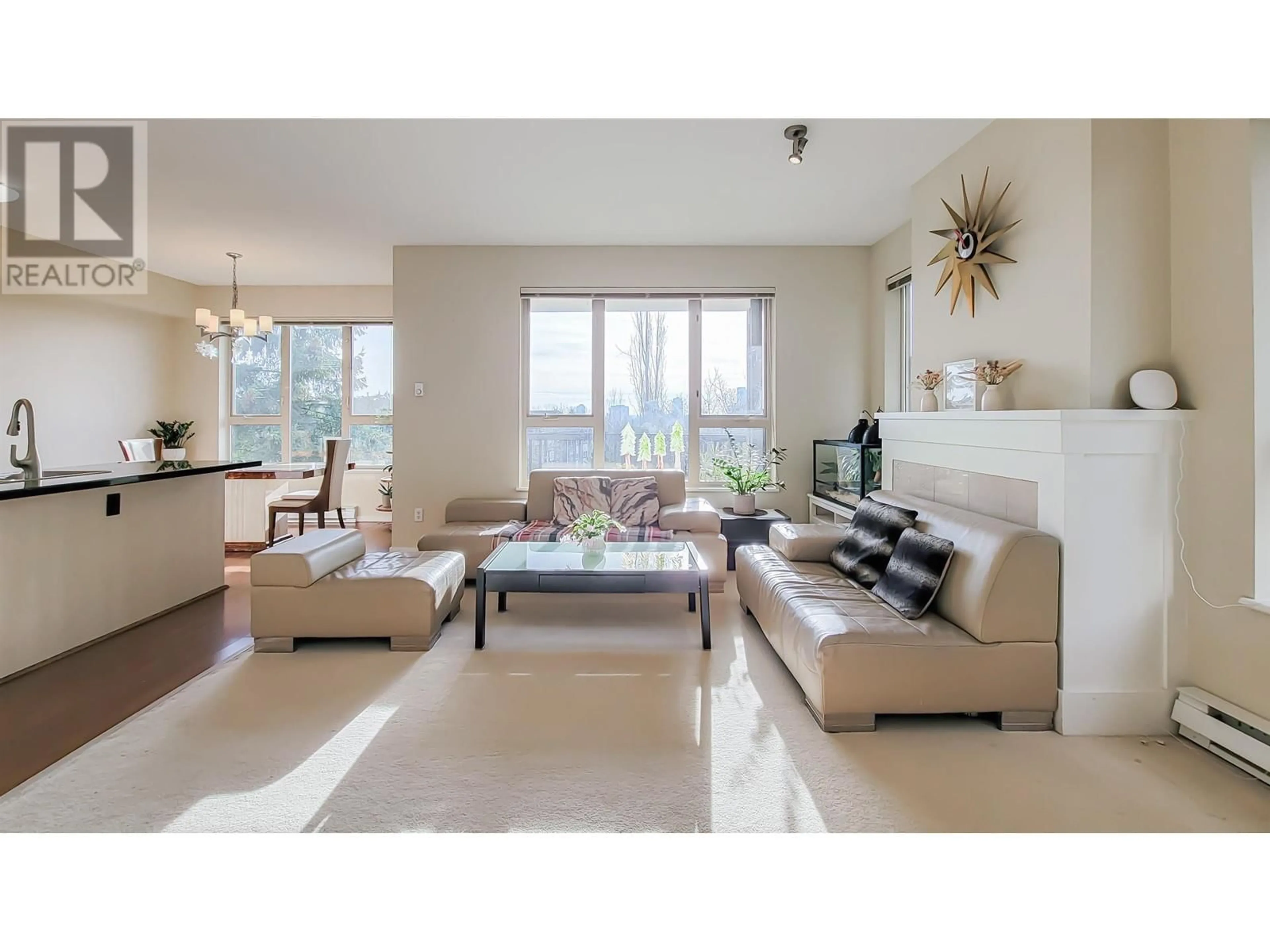 Living room, ceramic floors for 72 1357 PURCELL DRIVE, Coquitlam British Columbia V3E0C1