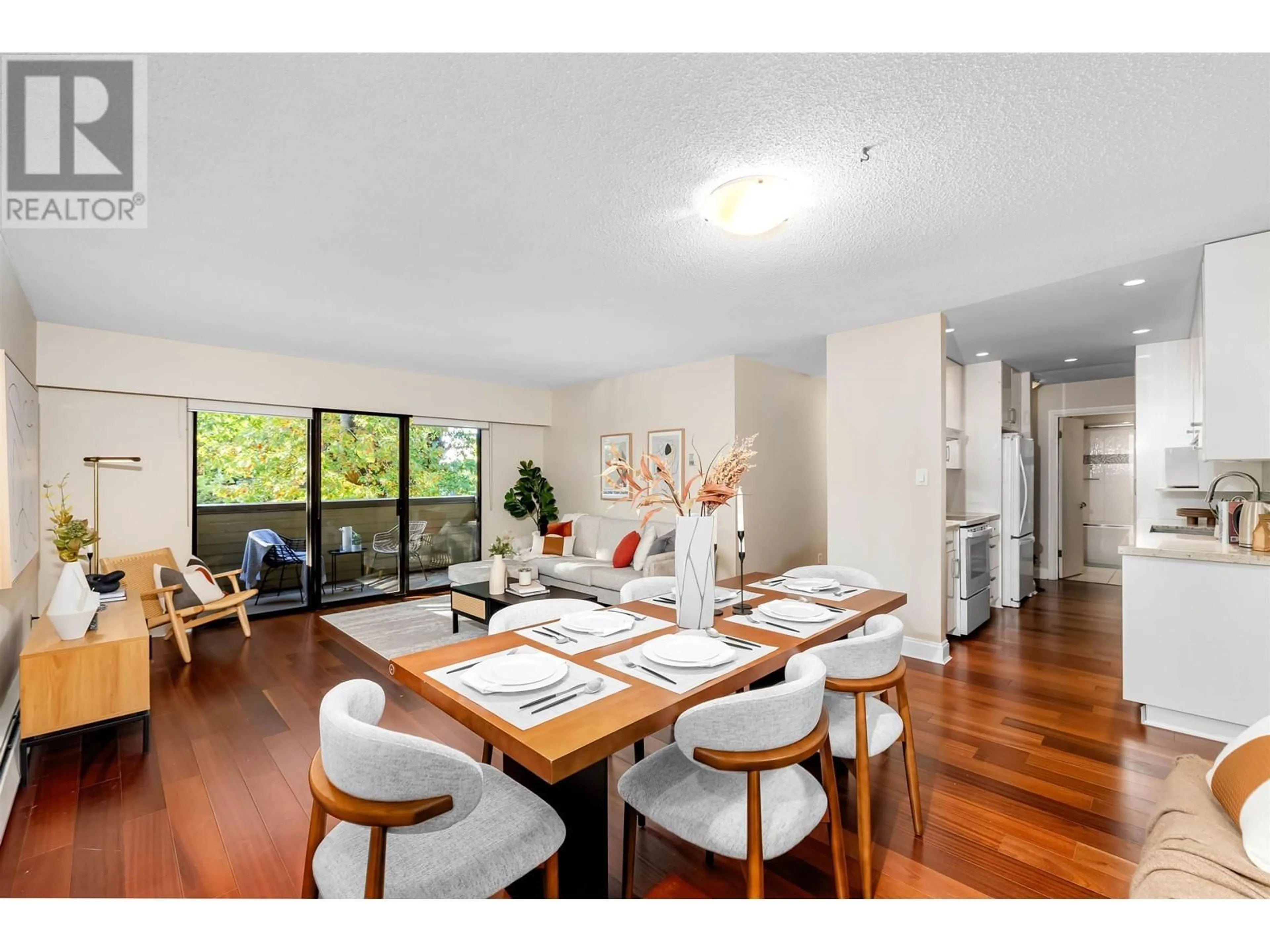 Dining room, wood floors, cottage for 213 1424 WALNUT STREET, Vancouver British Columbia V6J3R3