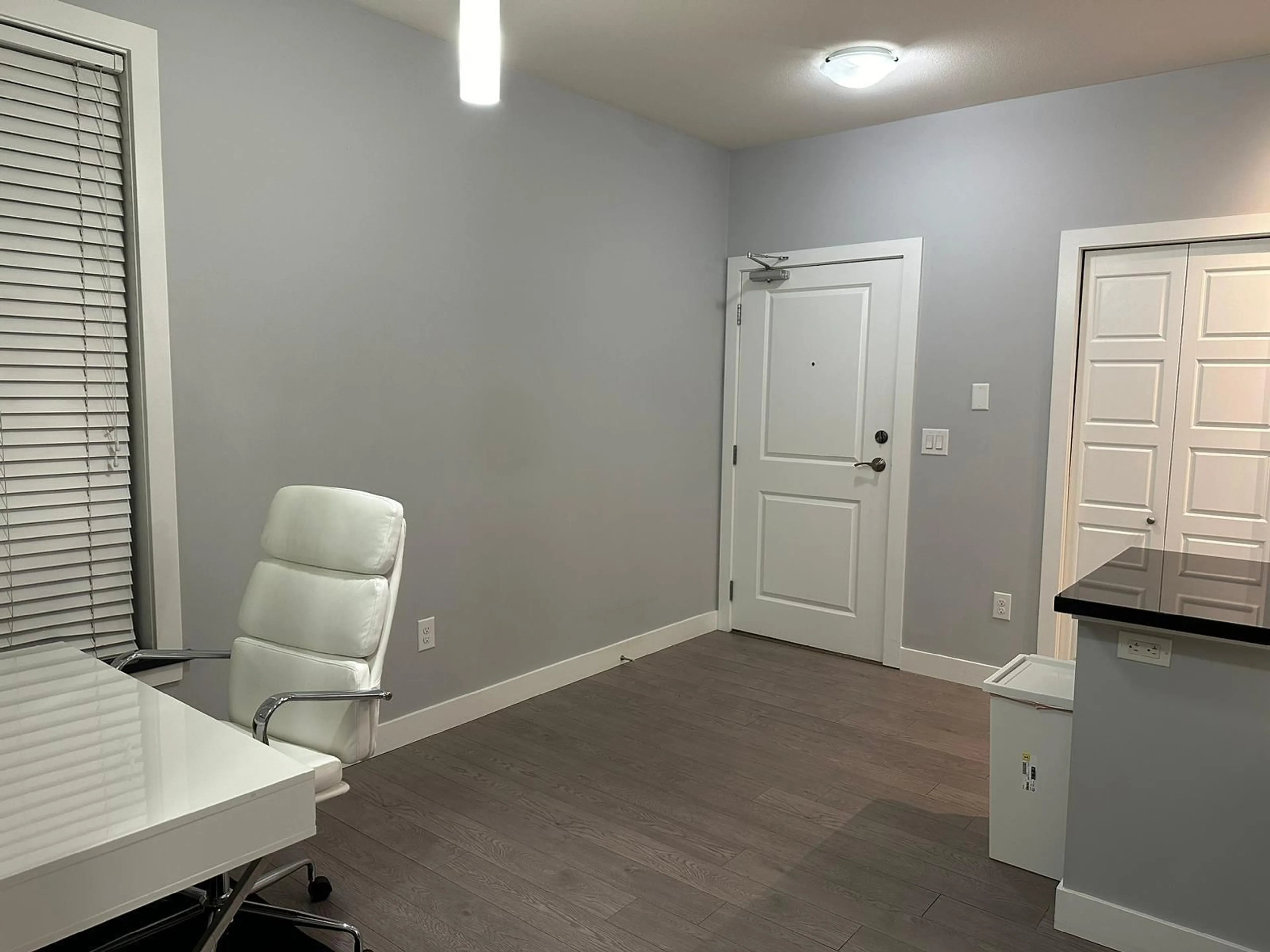 A pic of a room for 111 - 20058 FRASER, Langley British Columbia V3A0E5