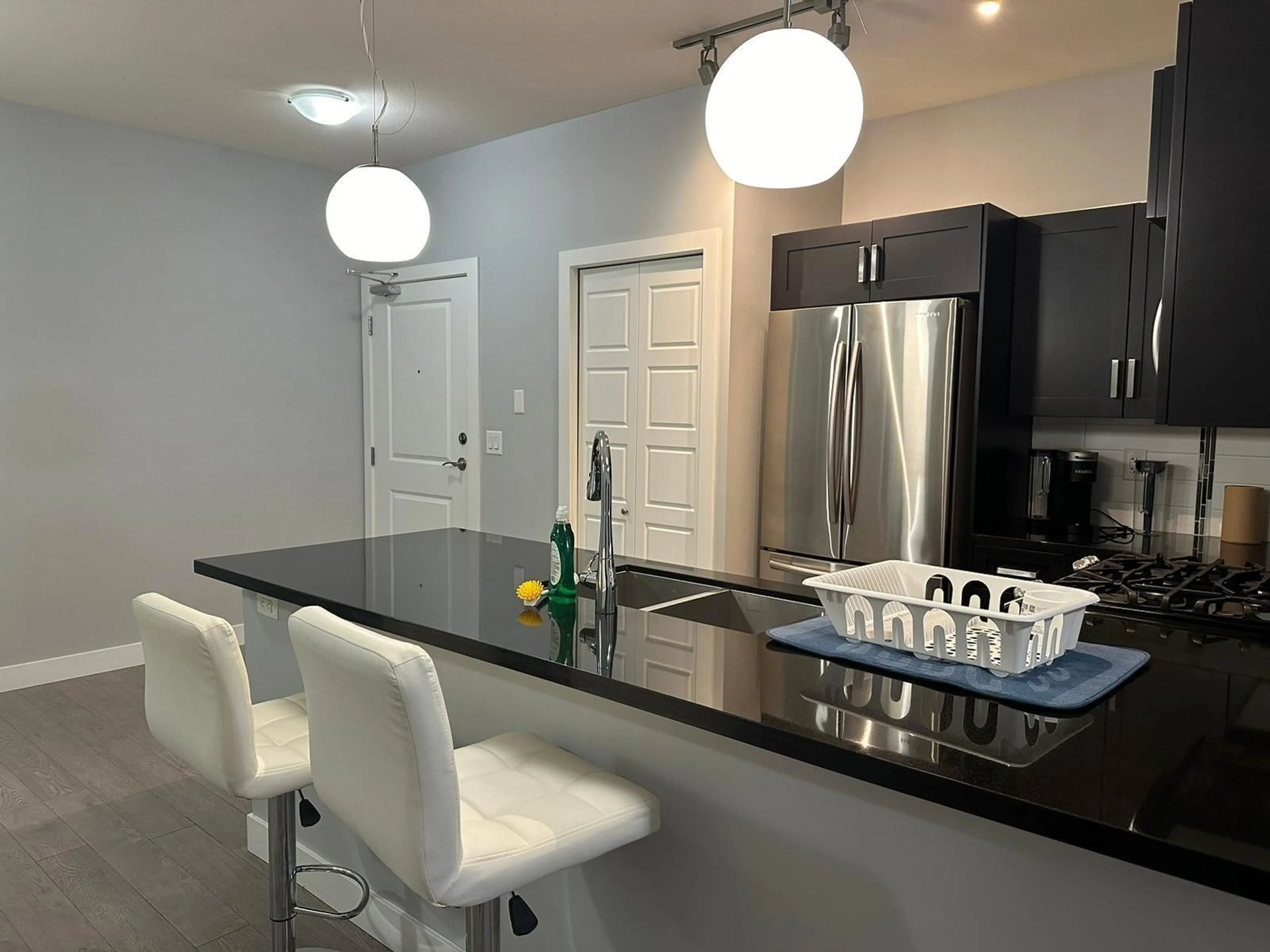 Open concept kitchen, unknown for 111 - 20058 FRASER, Langley British Columbia V3A0E5