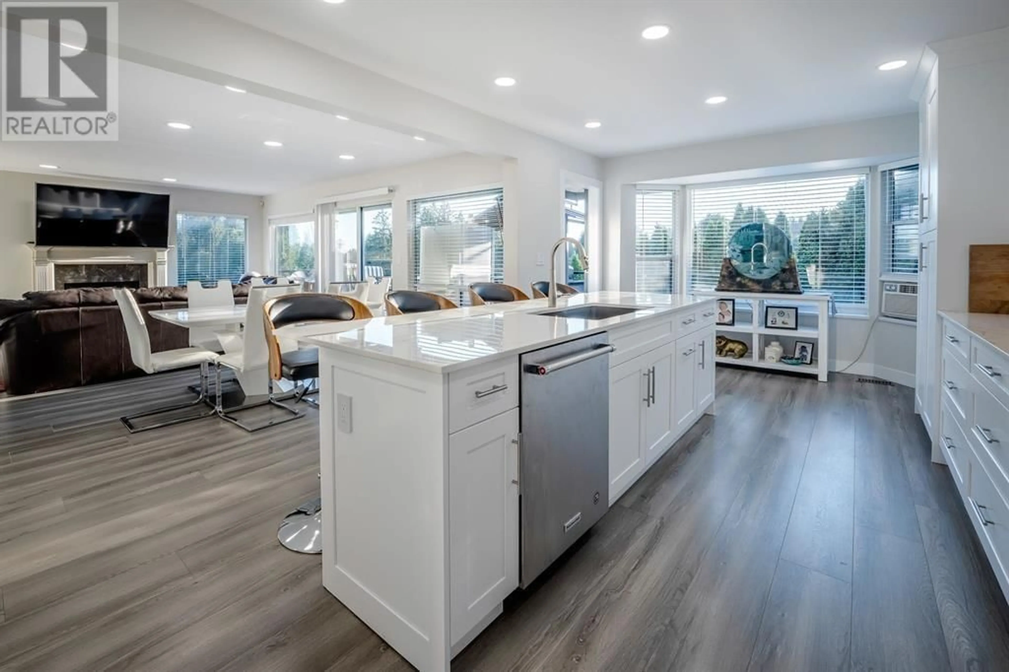 Open concept kitchen, unknown for 11451 BEST STREET, Maple Ridge British Columbia V2X7X6