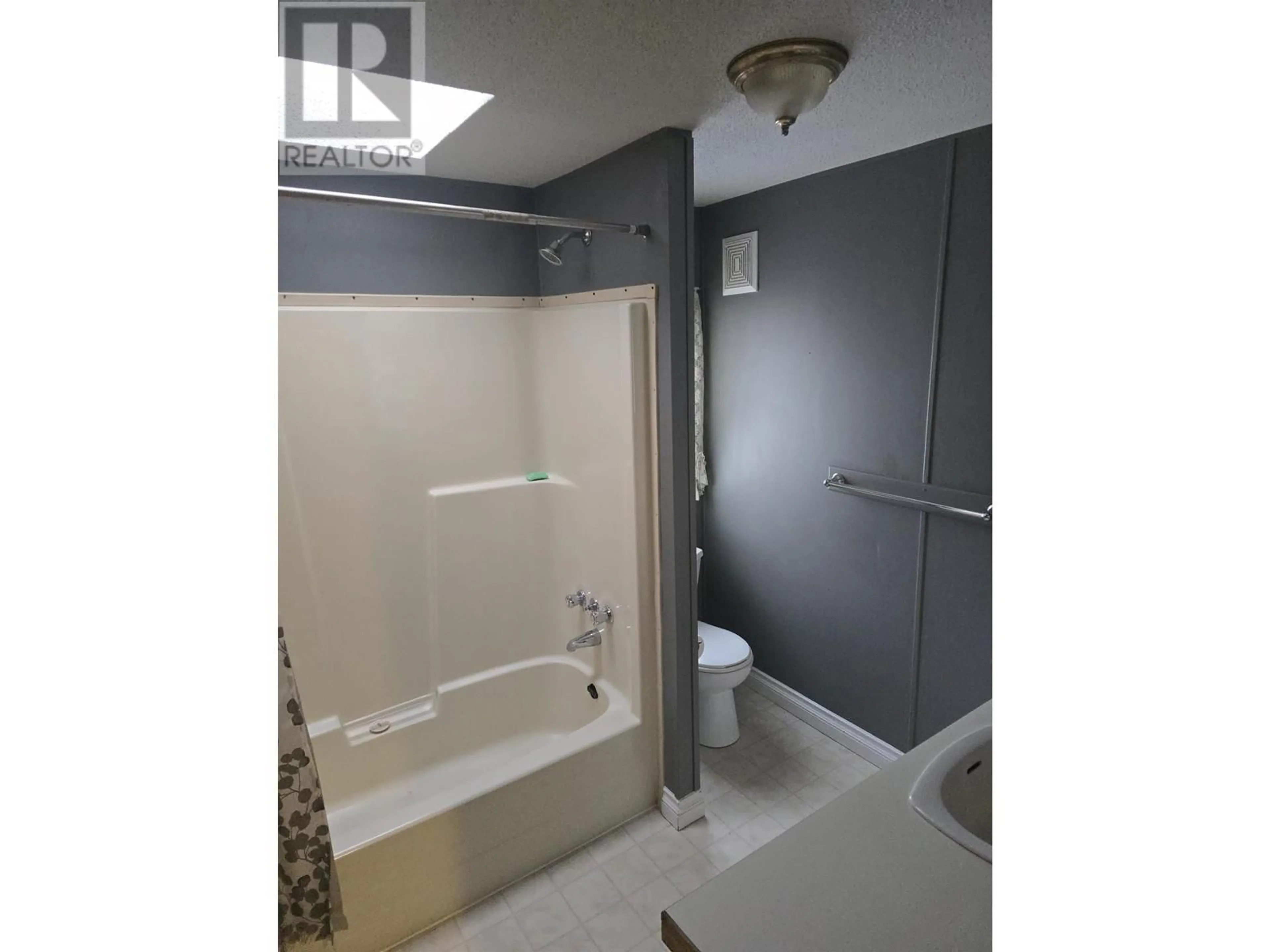 Bathroom, cement floor for 23 1000 INVERNESS ROAD, Prince George British Columbia V2K4V3