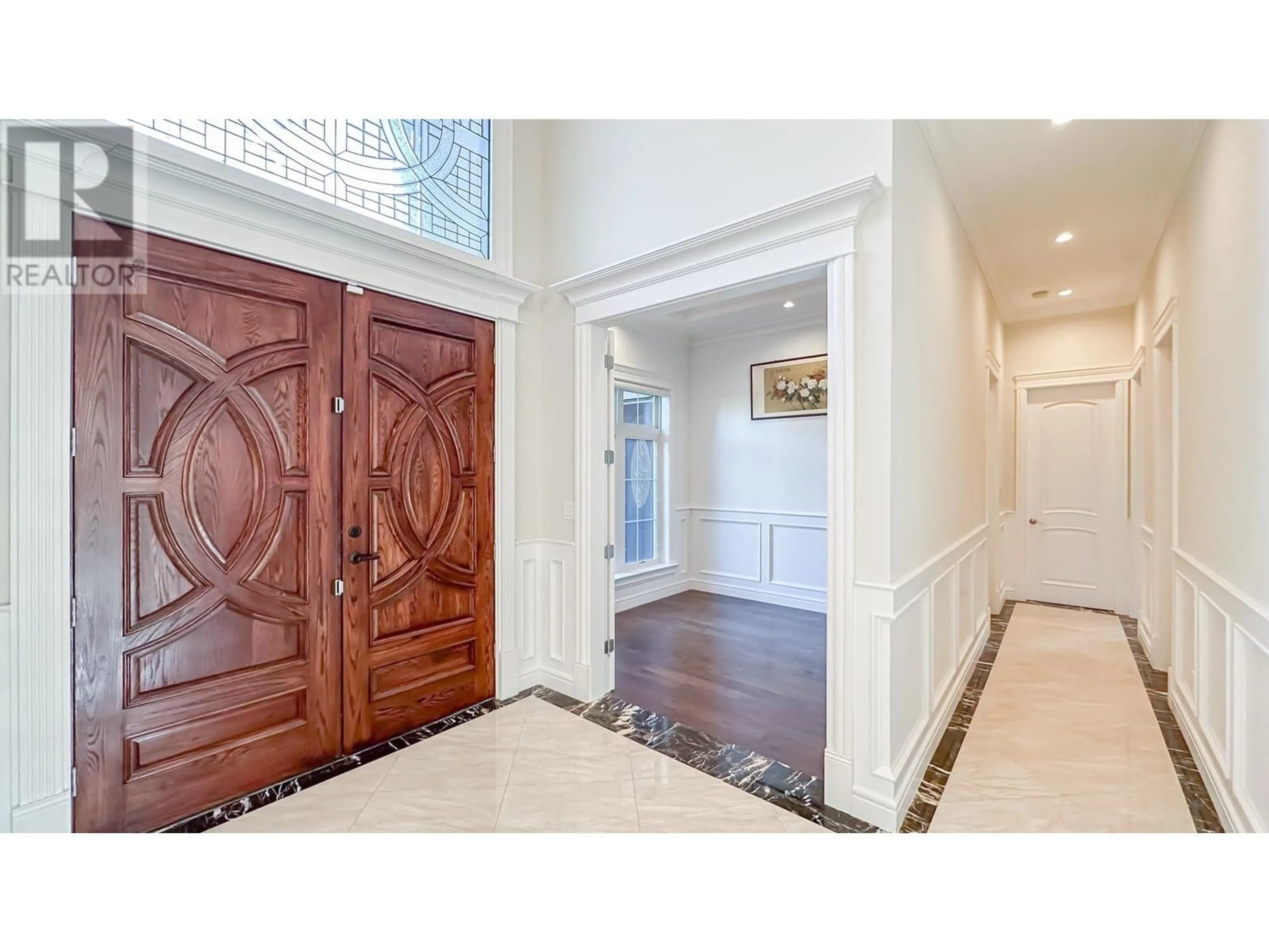 Indoor entryway, wood floors for 4260 COVENTRY DRIVE, Richmond British Columbia V7C4R2