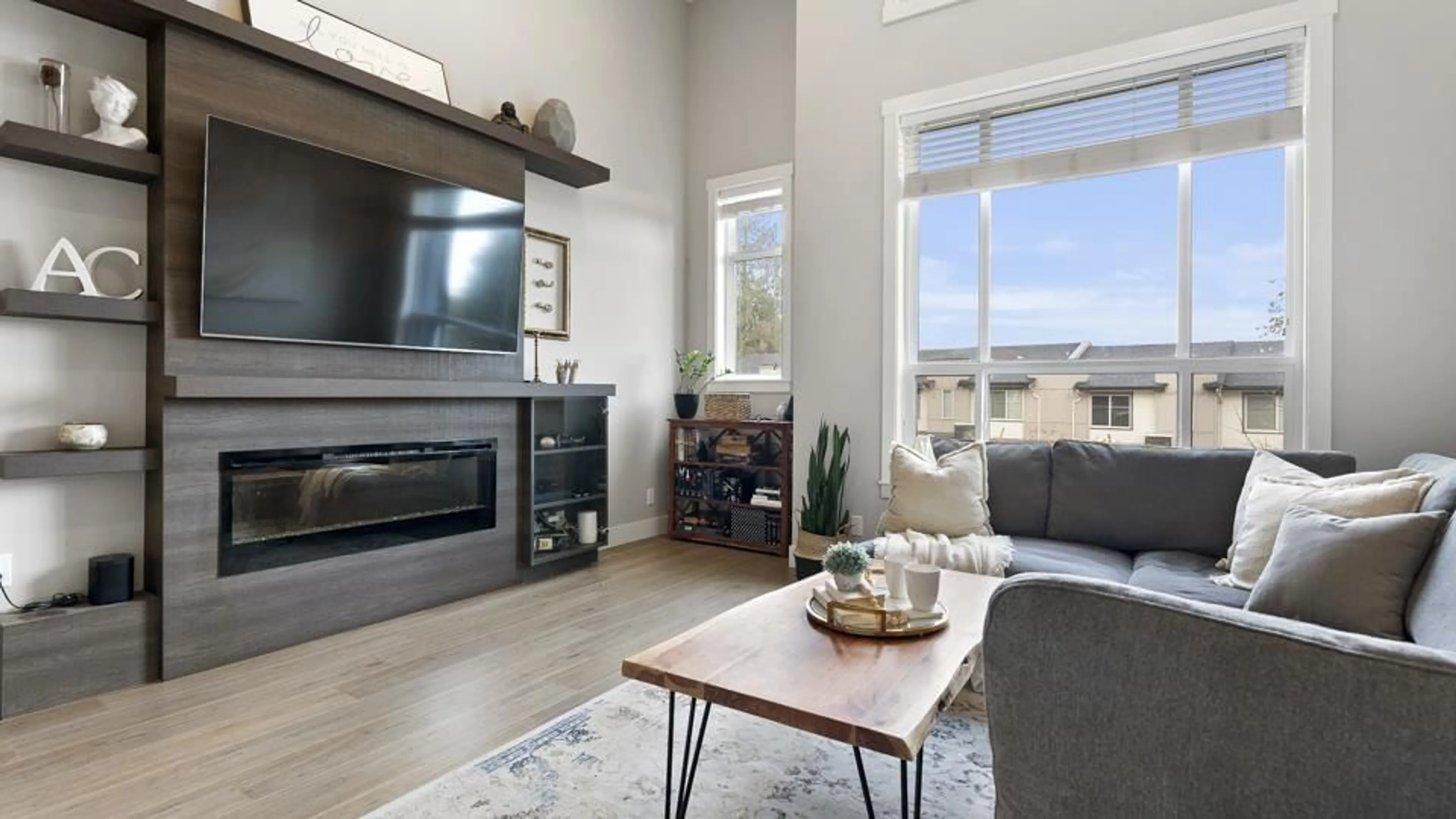 Living room, wood floors for 42 2888 156 STREET, Surrey British Columbia V3Z0C7