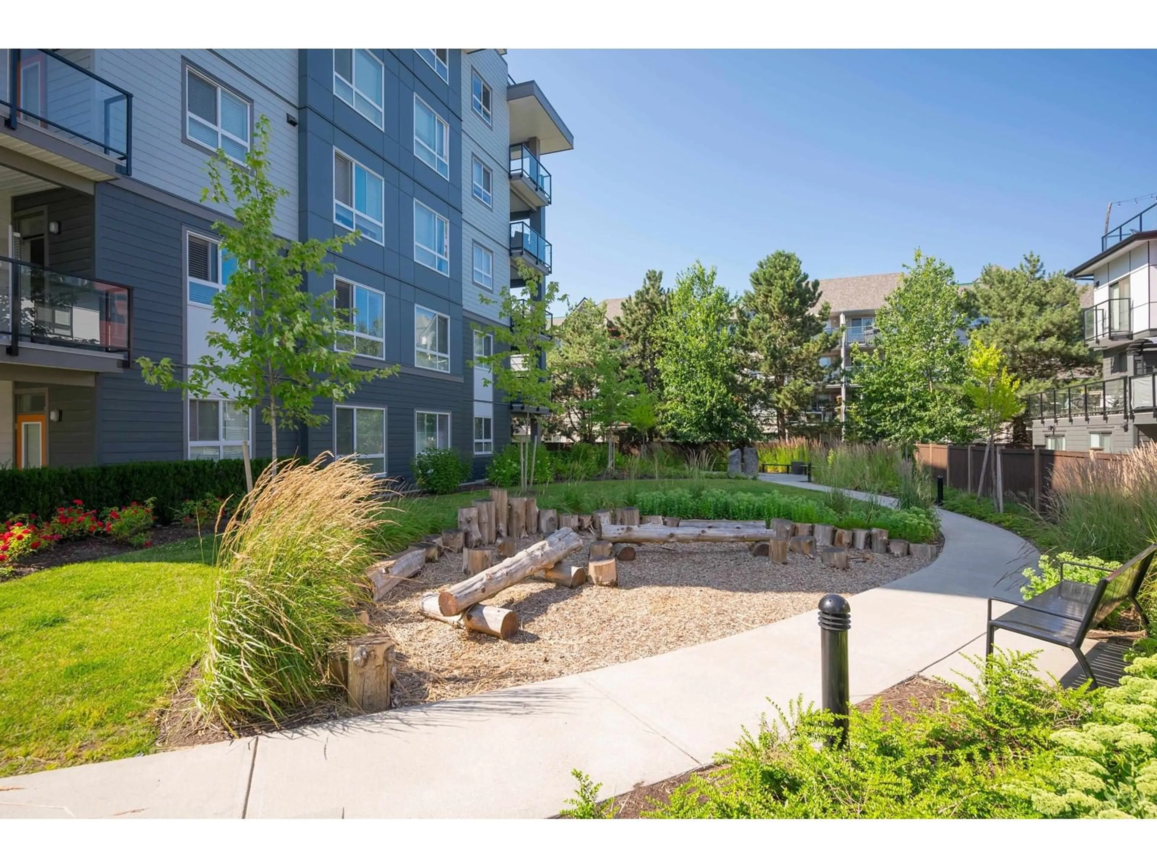 Patio, the fenced backyard for 305 1516 MCCALLUM ROAD, Abbotsford British Columbia V2S0L9