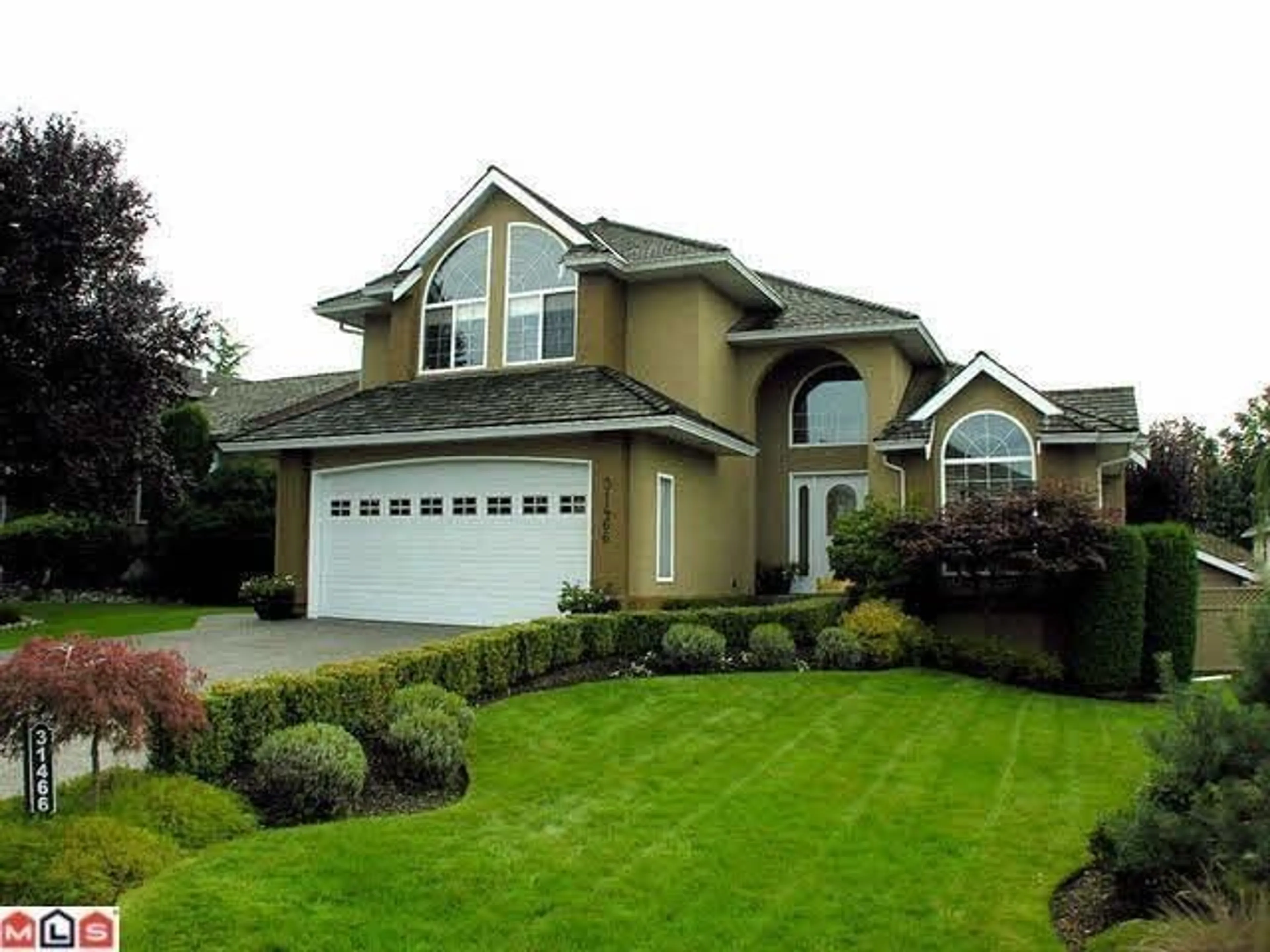 Frontside or backside of a home, cottage for 31466 JEAN COURT, Abbotsford British Columbia V2T5N9