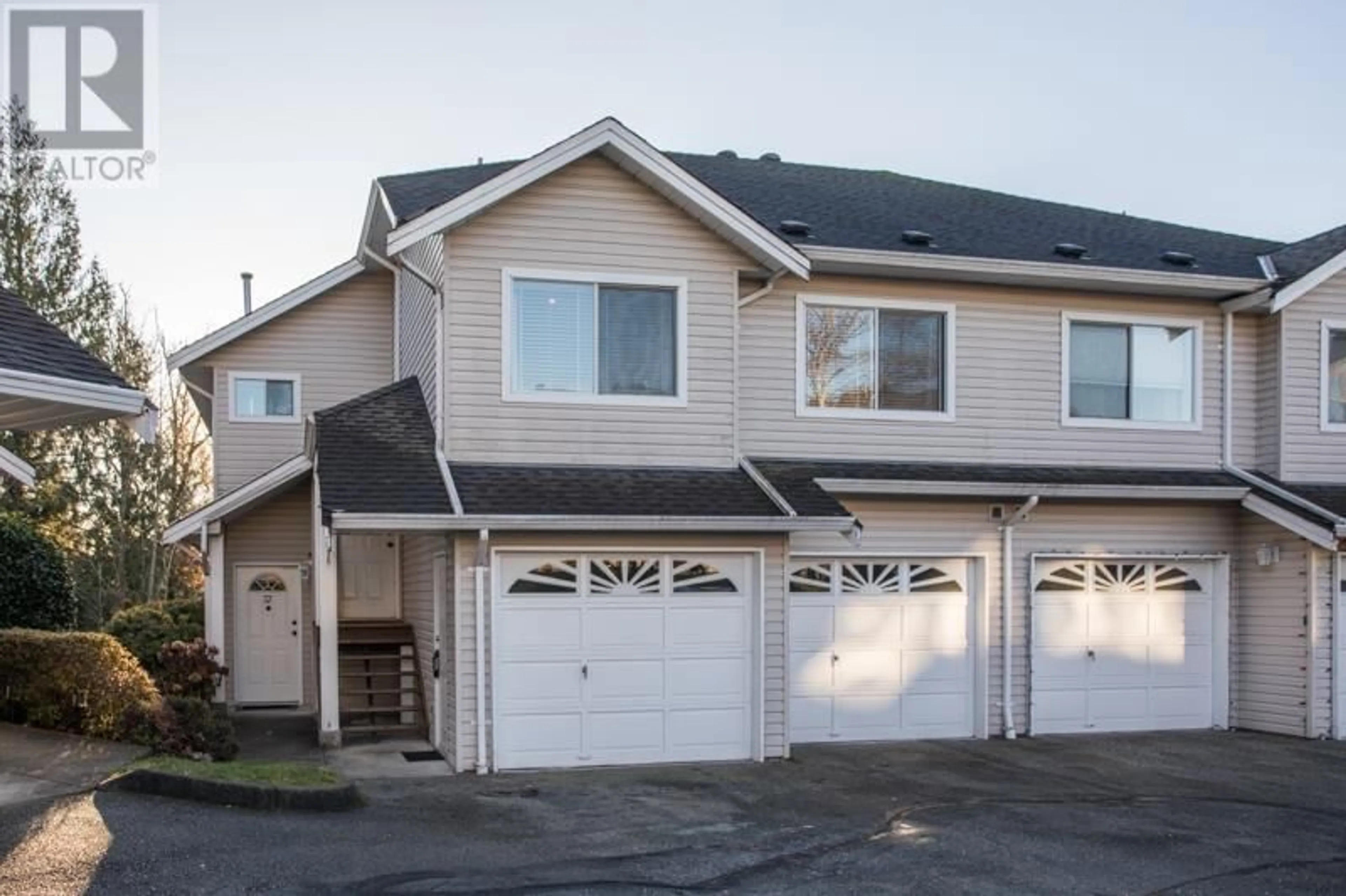 A pic from exterior of the house or condo, cottage for 38 11588 232 STREET, Maple Ridge British Columbia V2X0J6