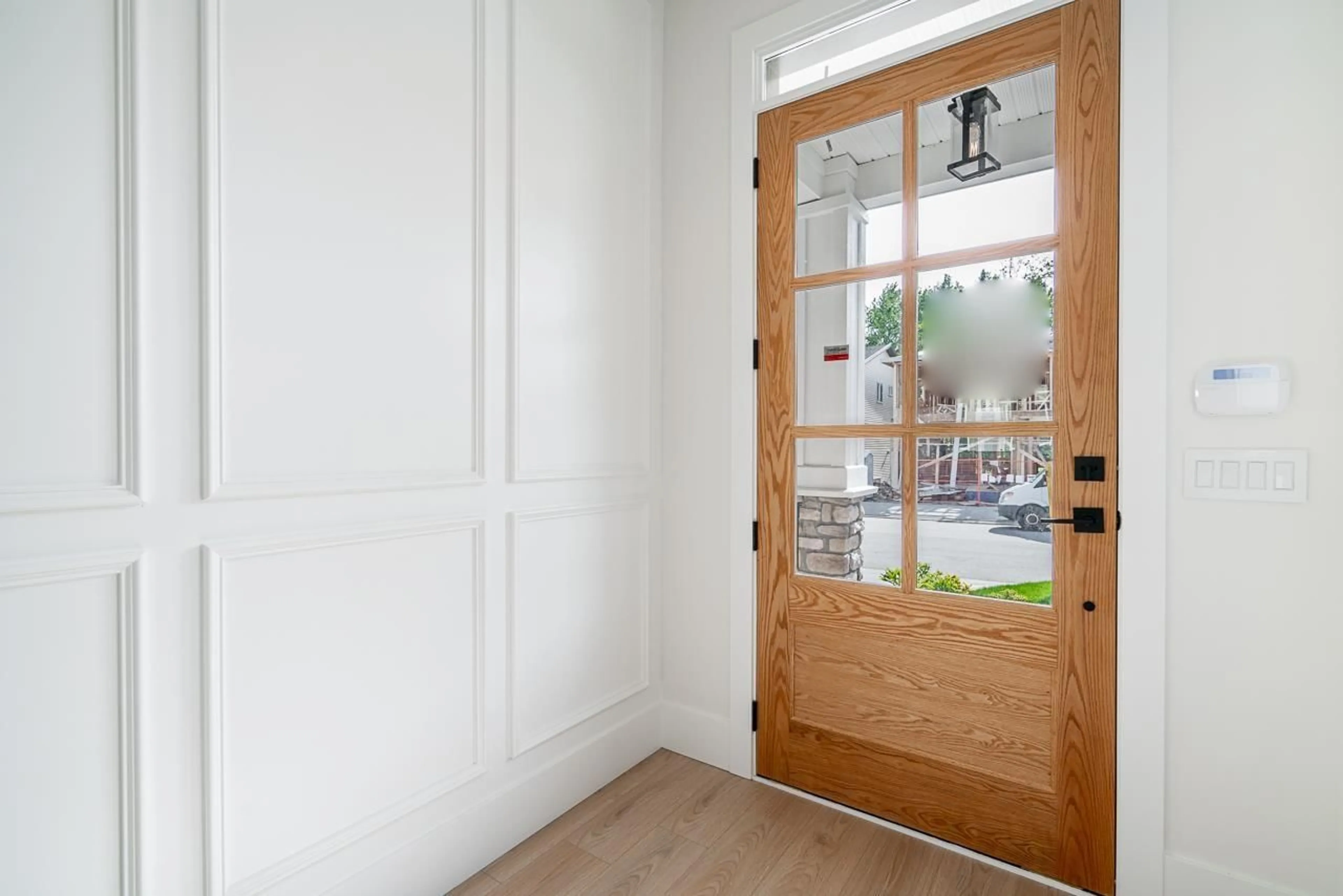 Indoor entryway, wood floors for 7513 205A STREET, Langley British Columbia V2Y1V5