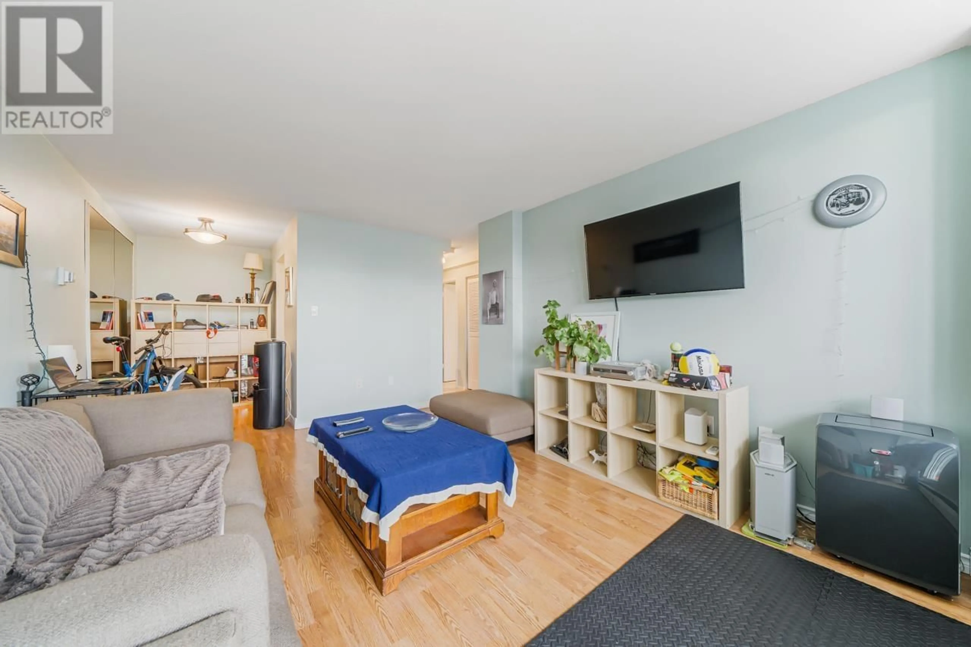 A pic of a room for 1808 1850 COMOX STREET, Vancouver British Columbia V6G1R3