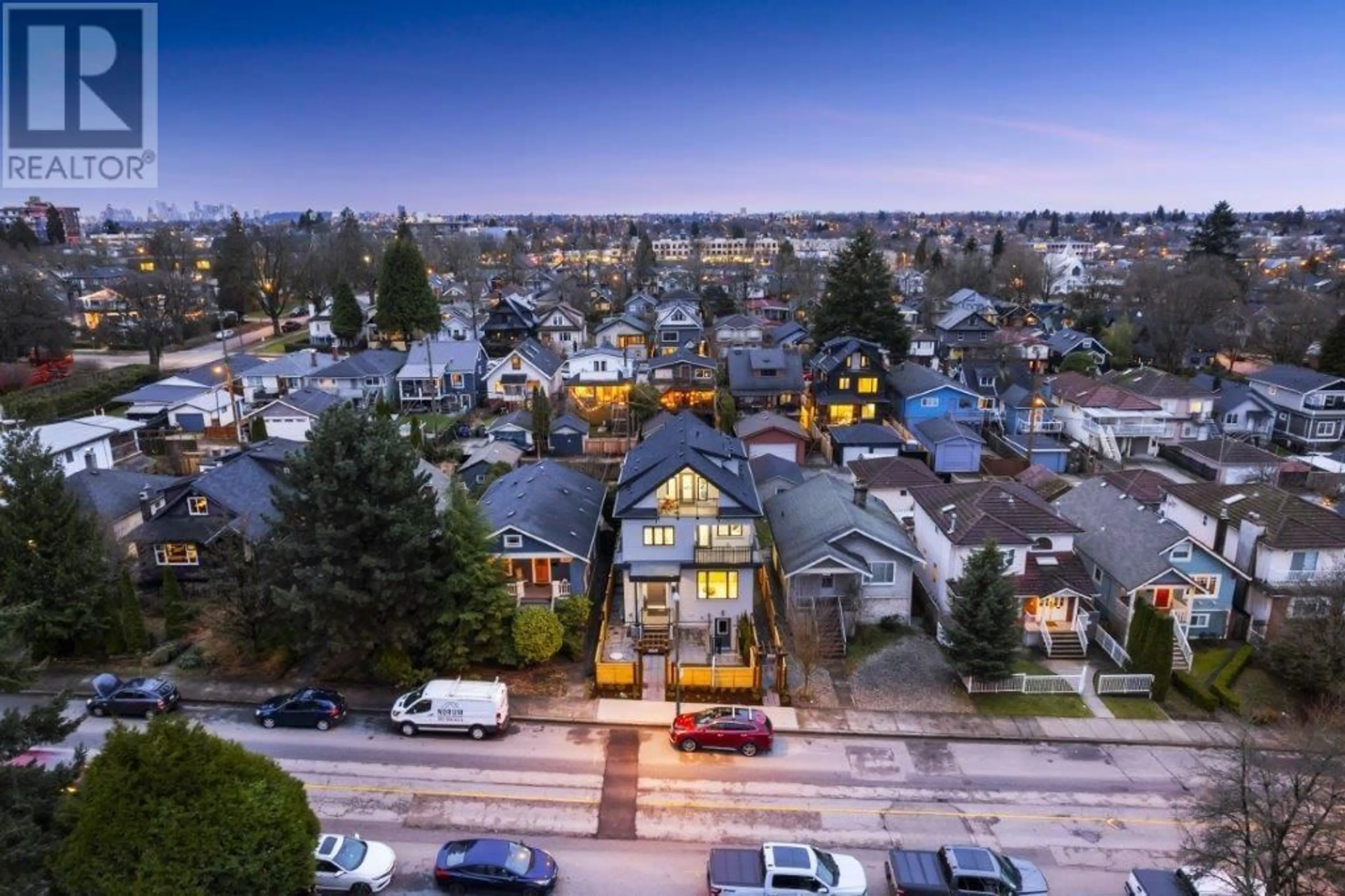 A pic from exterior of the house or condo, the street view for 2560 DUNDAS STREET, Vancouver British Columbia V5K1P8