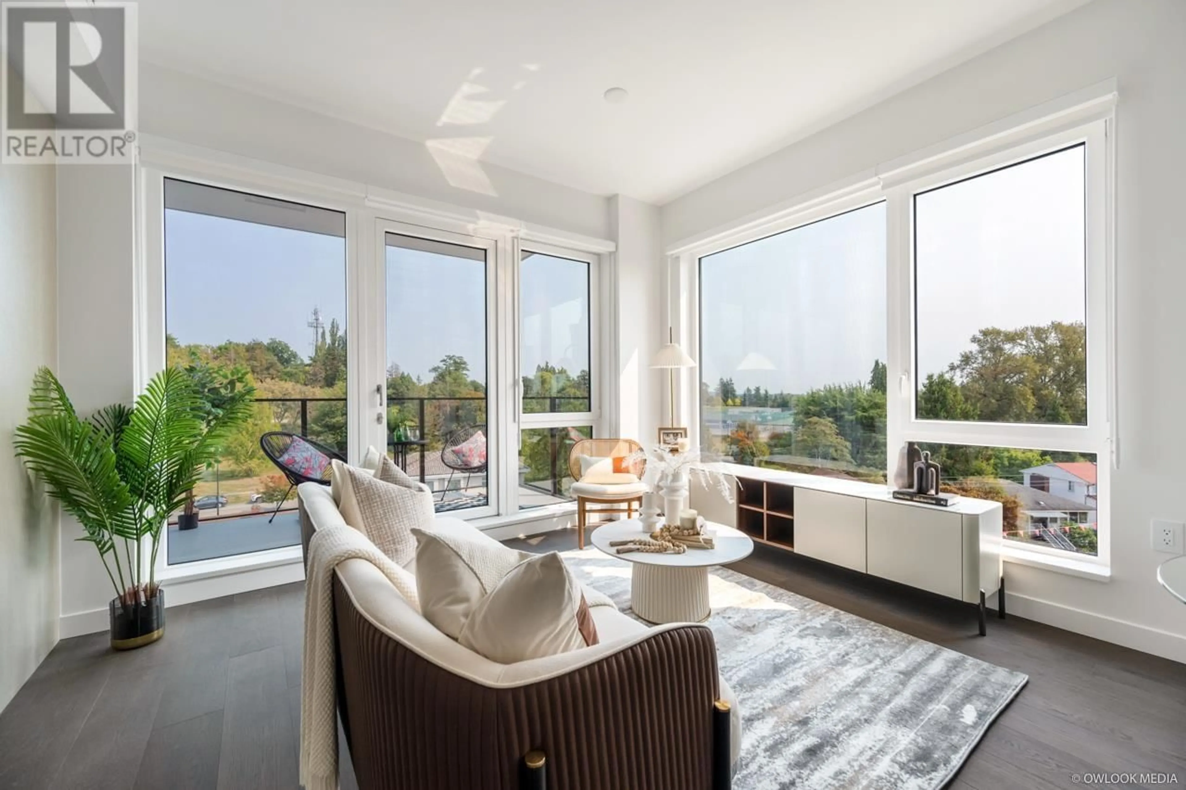 Living room, wood floors for 602 5168 CAMBIE STREET, Vancouver British Columbia V5Z0K7