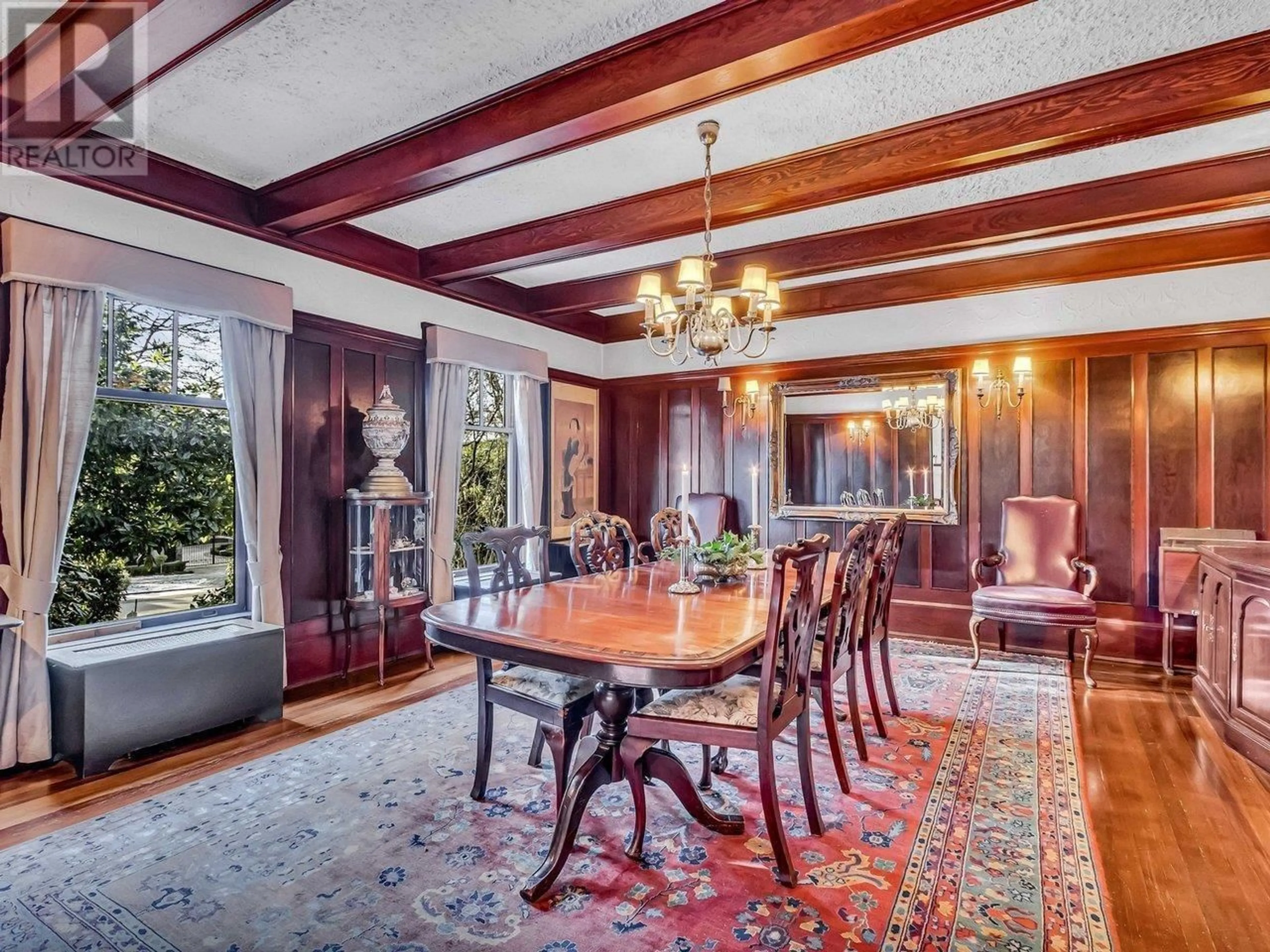 Dining room, wood floors for 1649 LAURIER AVENUE, Vancouver British Columbia V6J2V5