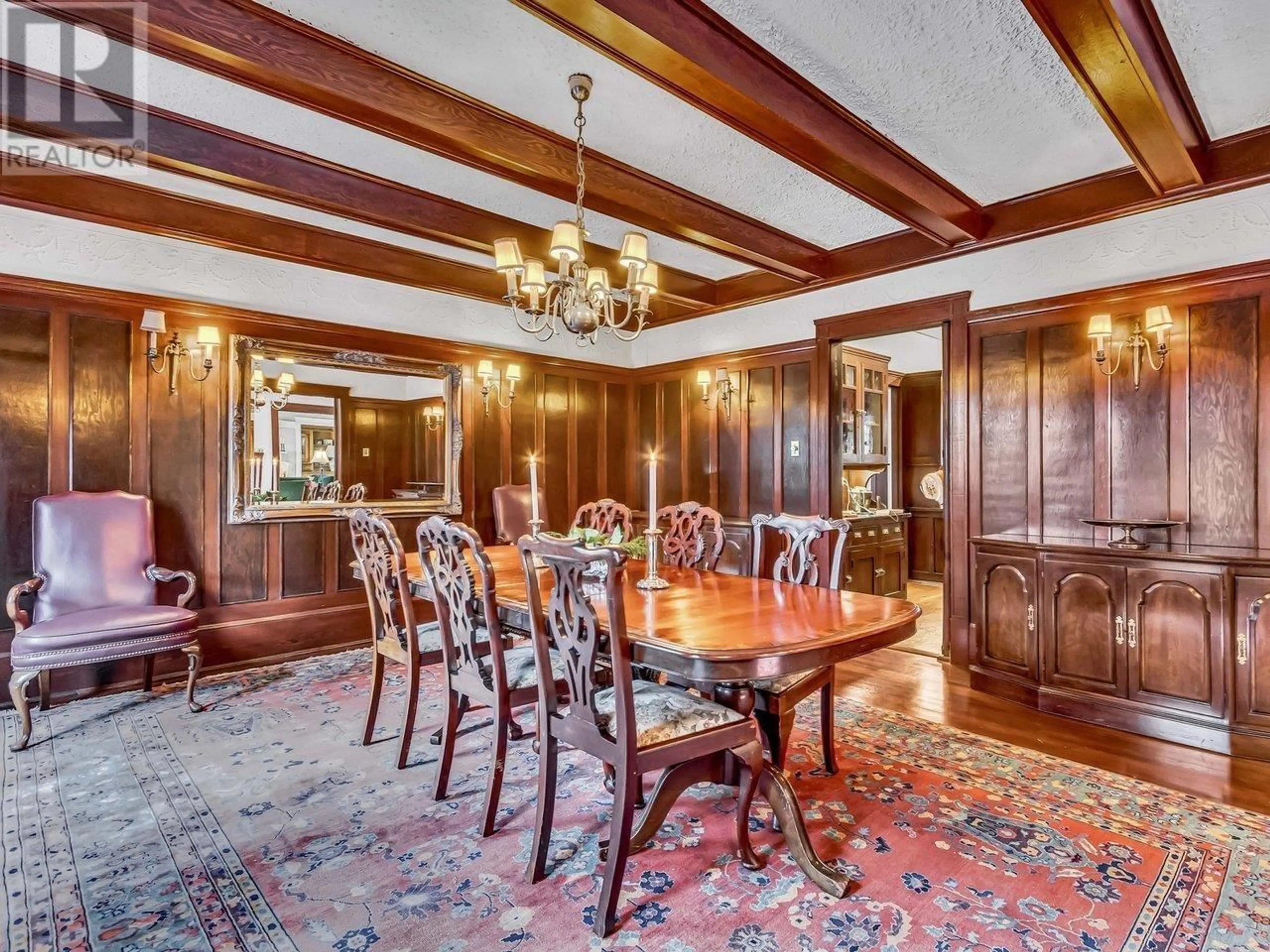 Dining room, wood floors for 1649 LAURIER AVENUE, Vancouver British Columbia V6J2V5