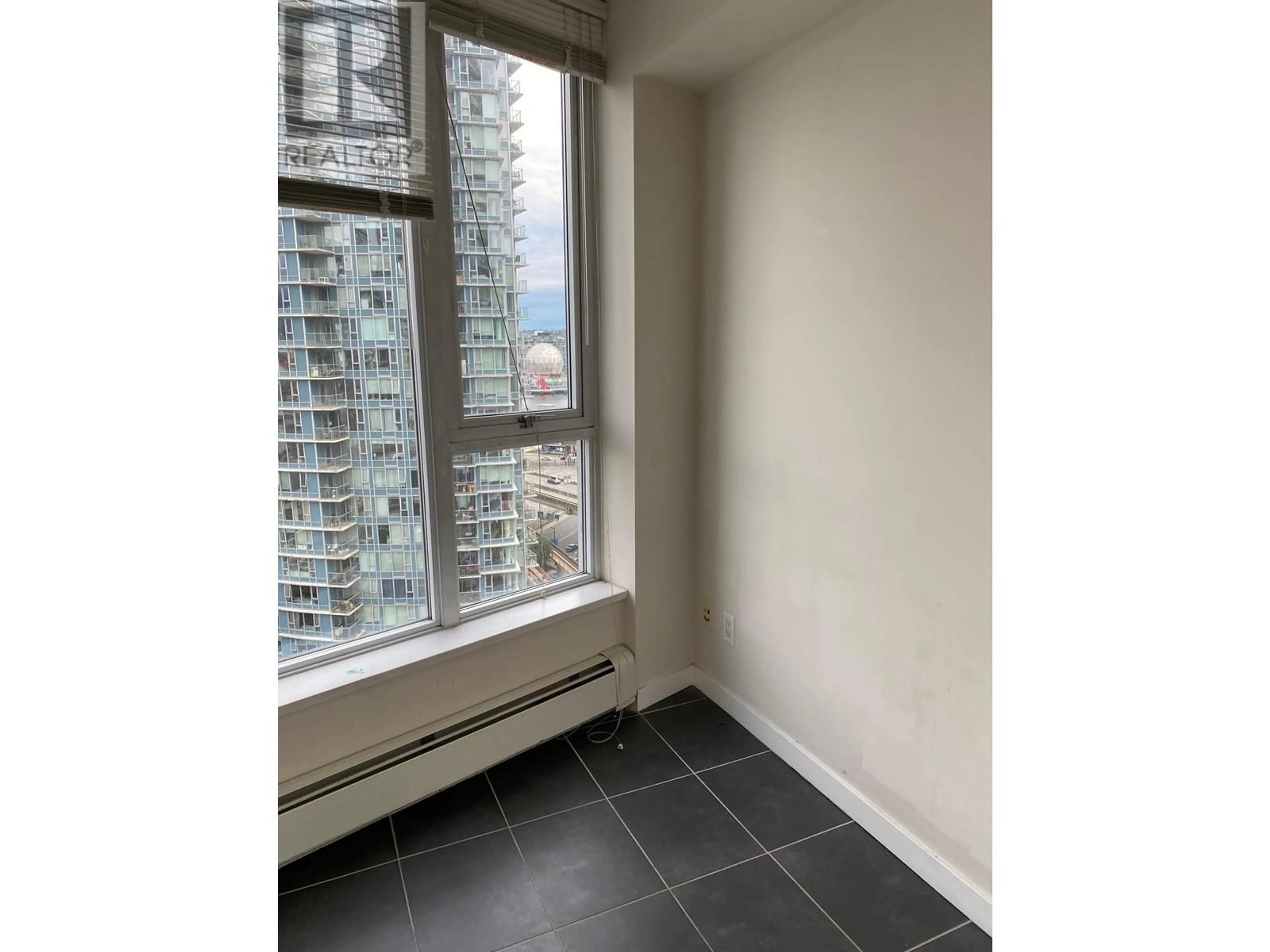 A pic of a room for 2105 188 KEEFER PLACE, Vancouver British Columbia V6B0J1