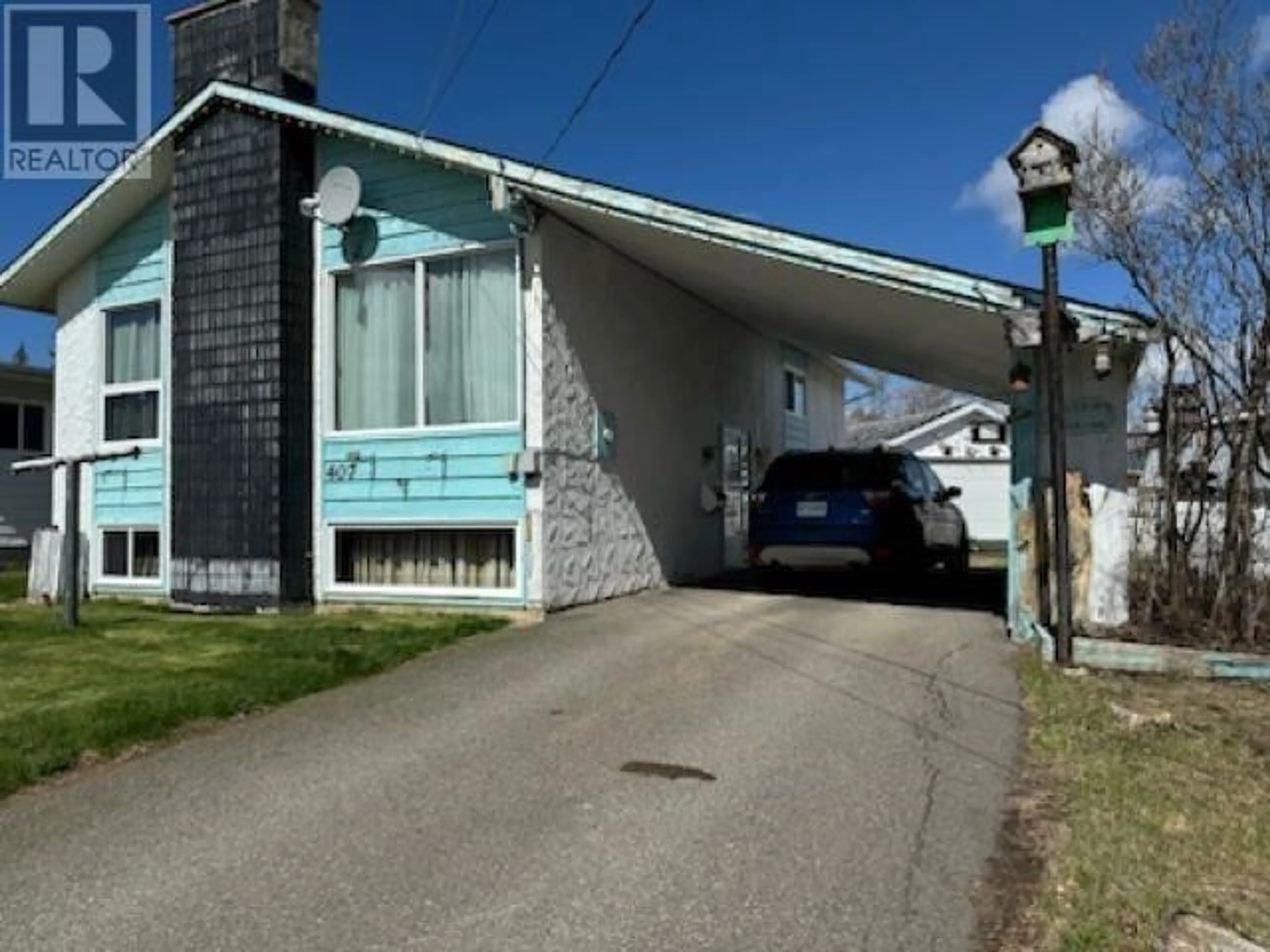 A pic from exterior of the house or condo, the street view for 407 CENTENNIAL DRIVE, Mackenzie British Columbia V0J2C0