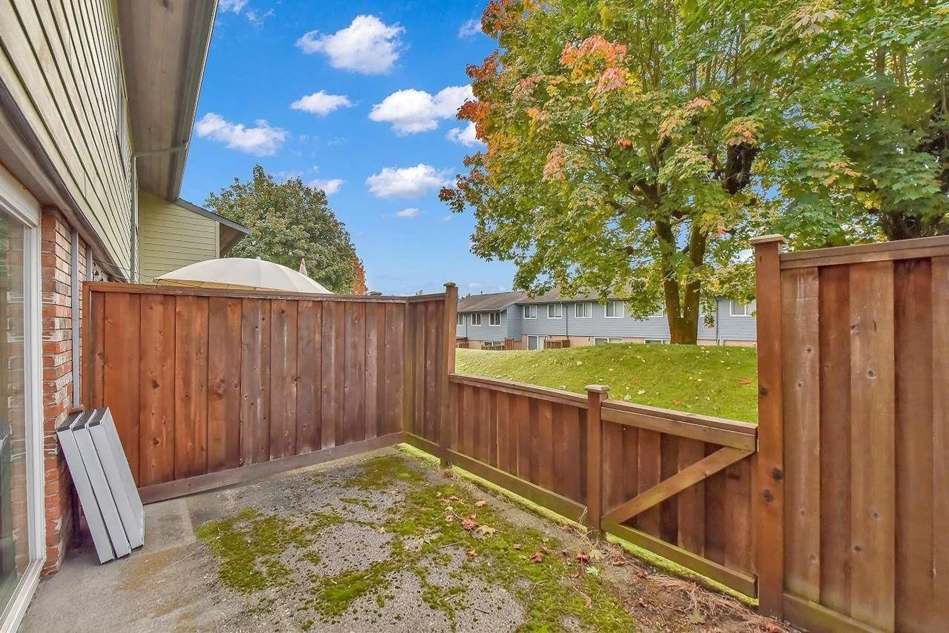 Patio, the fenced backyard for 92 10752 GUILDFORD DRIVE, Surrey British Columbia V3R1W6