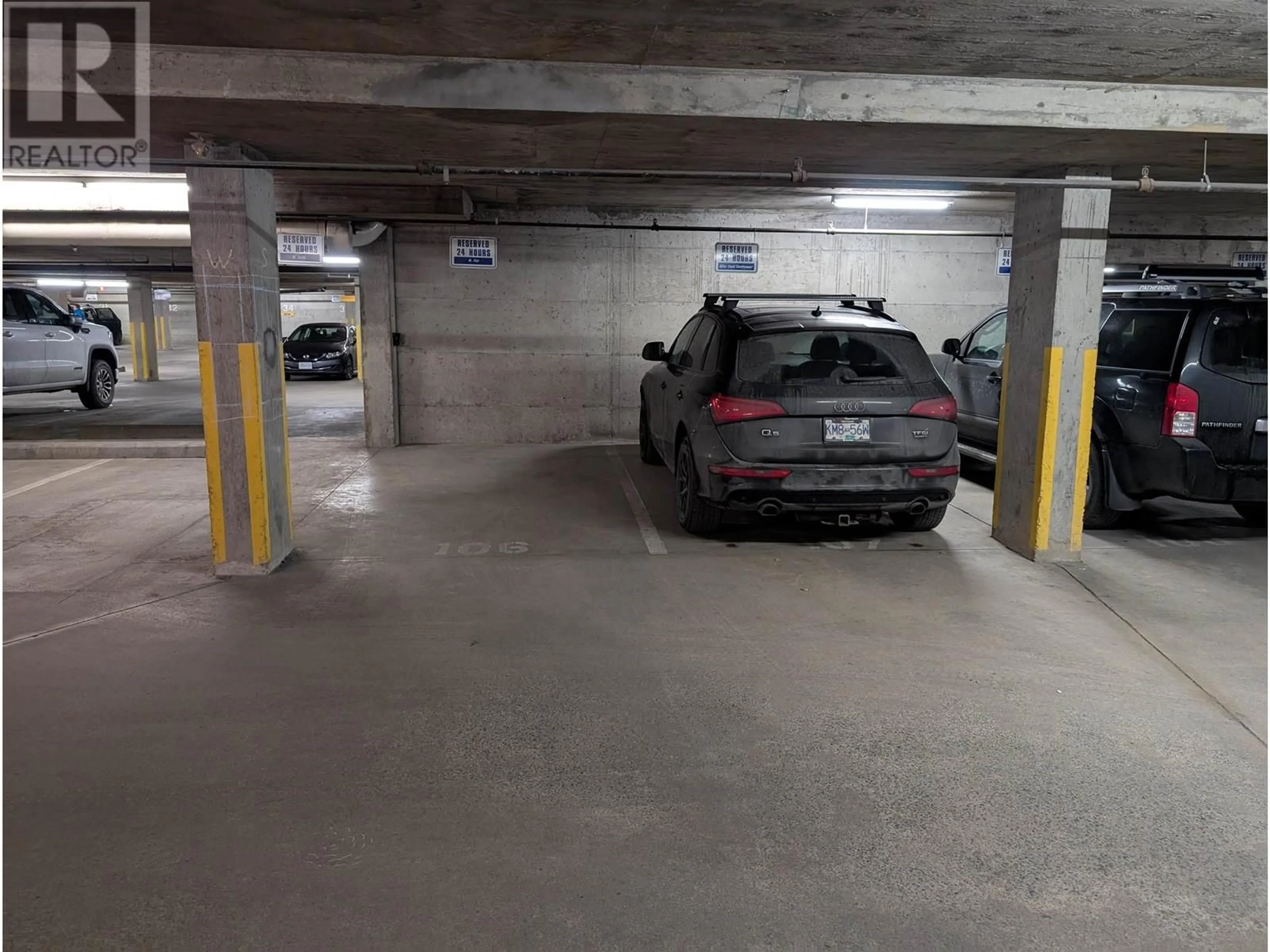 Parking for 100-106 4573 CHATEAU BOULEVARD, Whistler British Columbia V8E0Z5