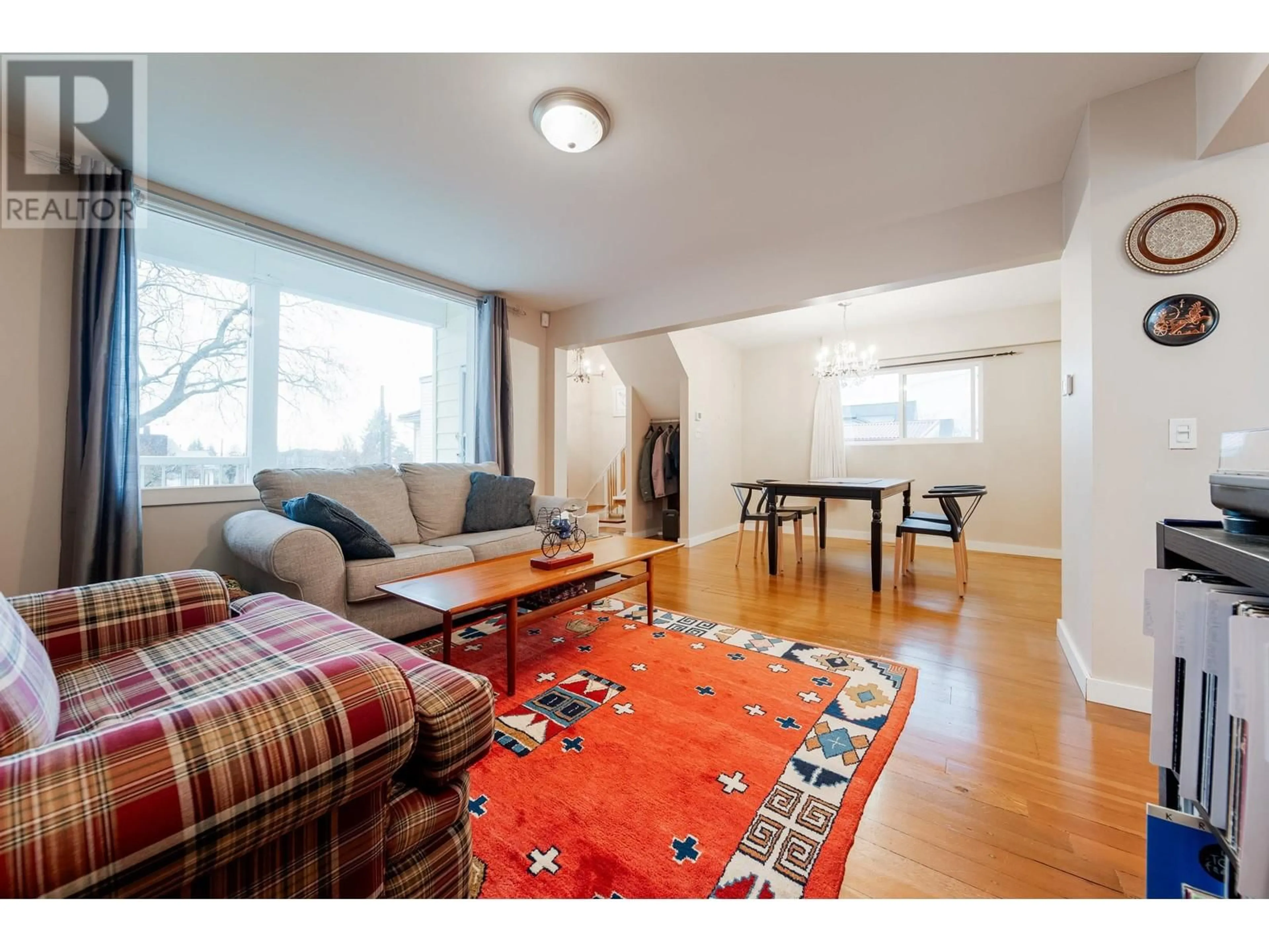 Living room, wood floors for 1865 E 53RD AVENUE, Vancouver British Columbia V5P1X5