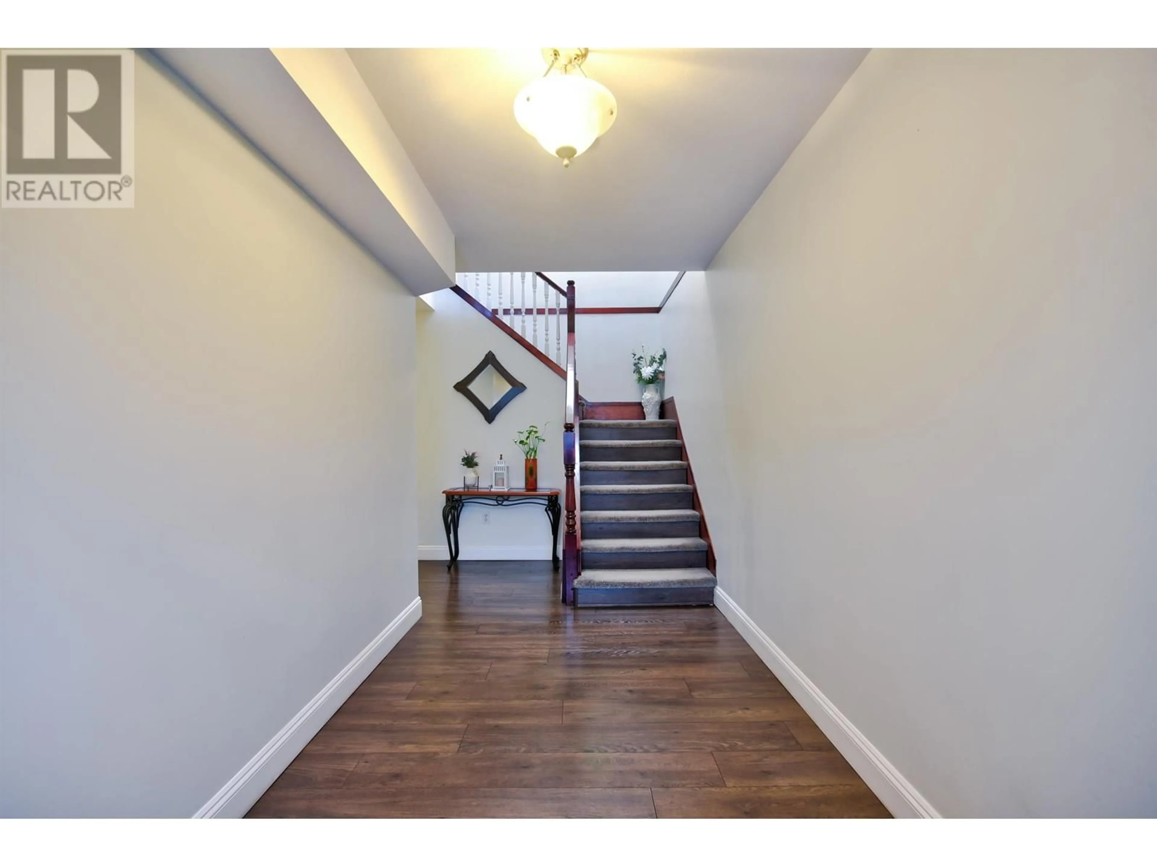 Indoor foyer, wood floors for 2140 FRASER AVENUE, Port Coquitlam British Columbia V3B1N8