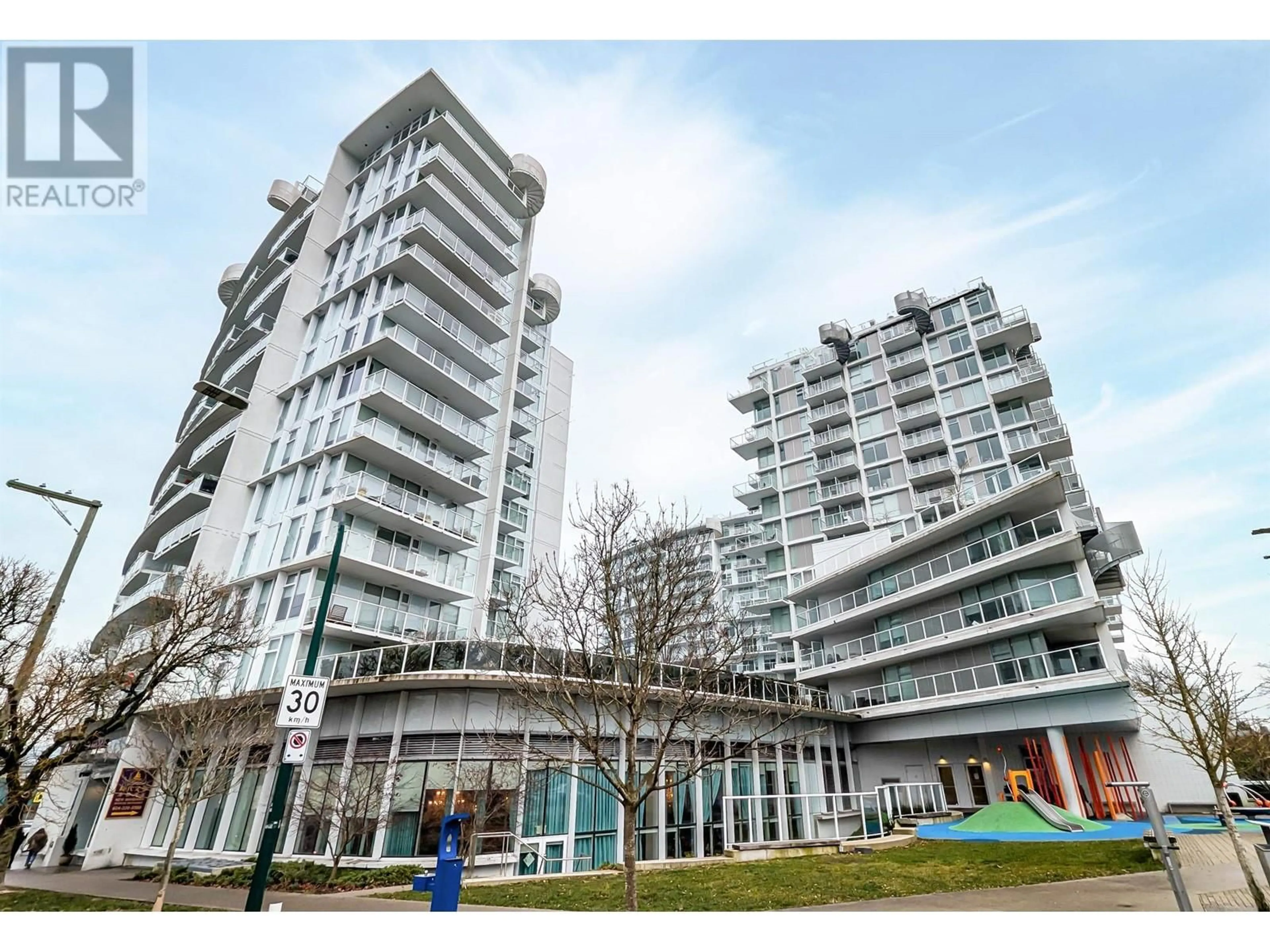 A pic from exterior of the house or condo, the street view for 1005 4638 GLADSTONE STREET, Vancouver British Columbia V5N0G5