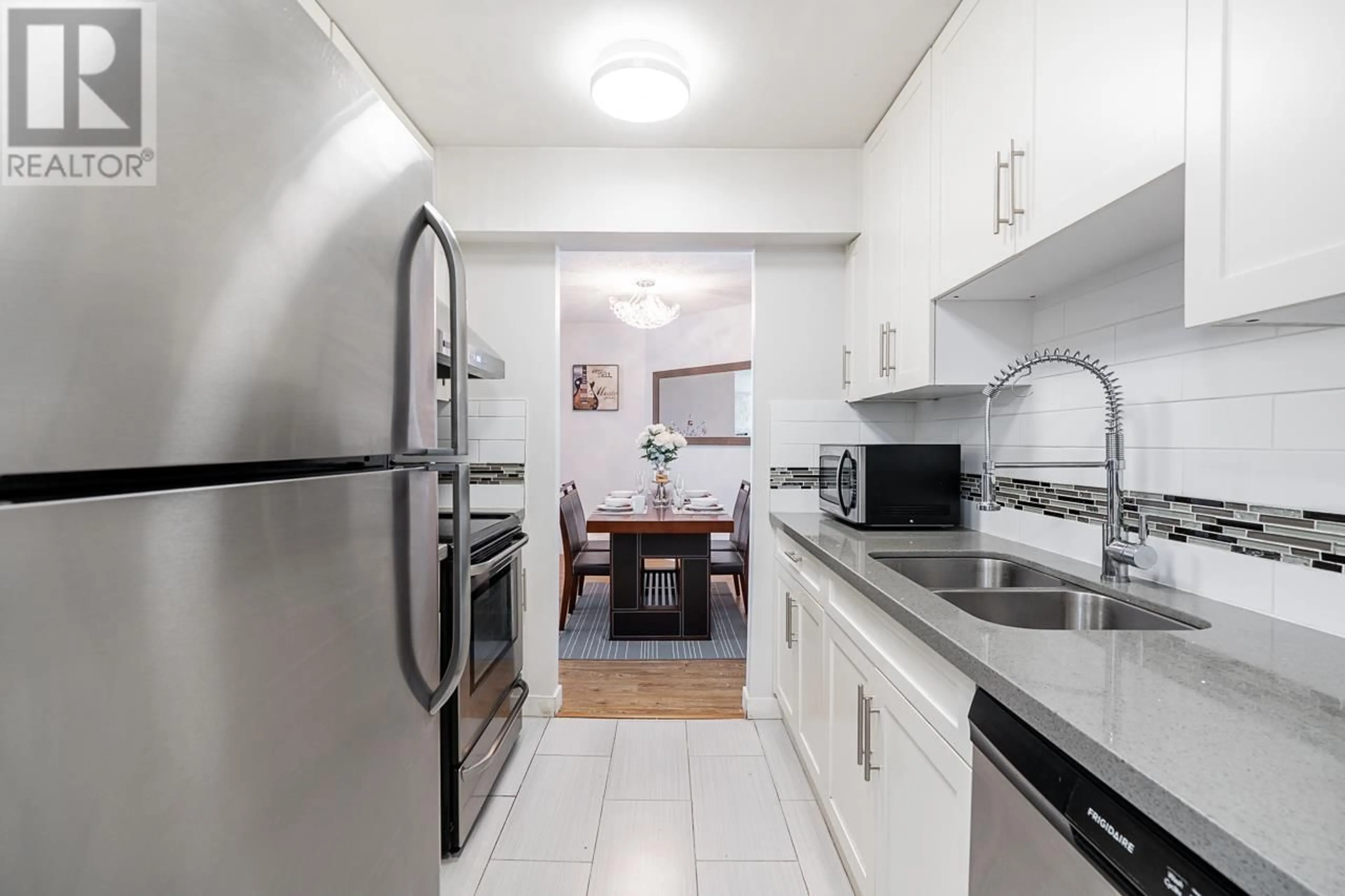 Standard kitchen for 223 7431 MINORU BOULEVARD, Richmond British Columbia V6Y1Z3