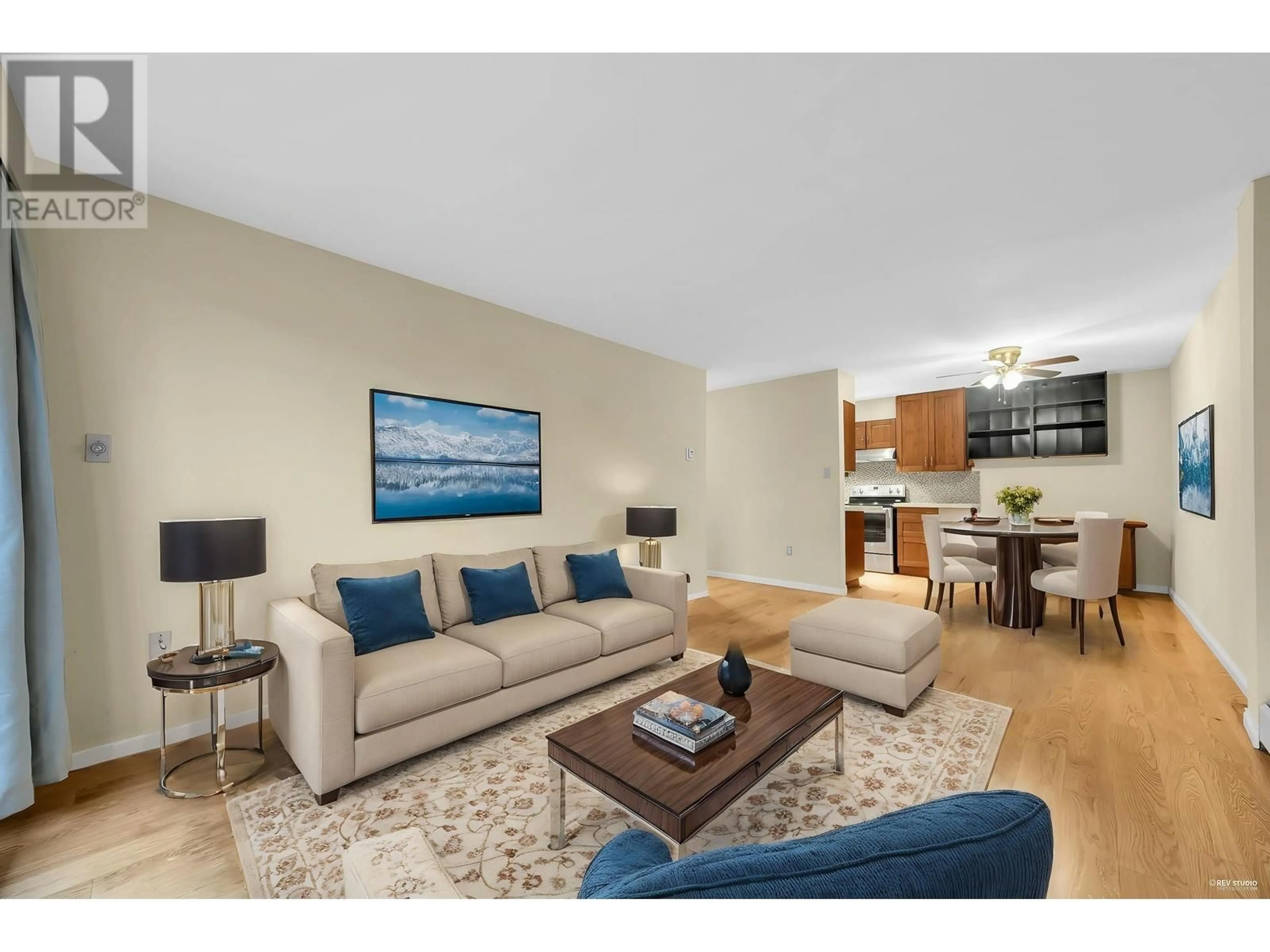 Living room, wood floors for 110 2080 MAPLE STREET, Vancouver British Columbia V6J4P9