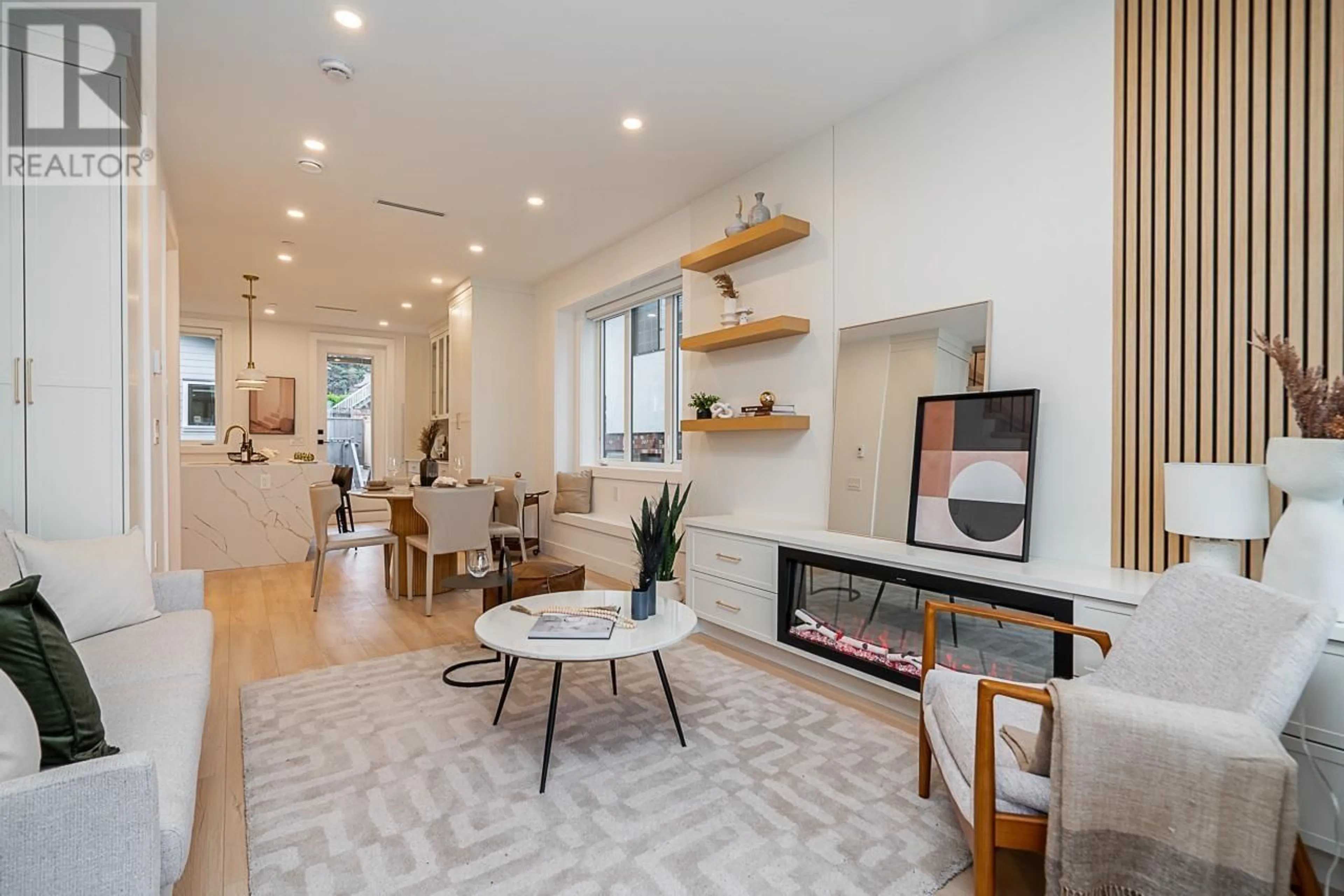 Living room, wood floors for 3468 MONS DRIVE, Vancouver British Columbia V5M3E6