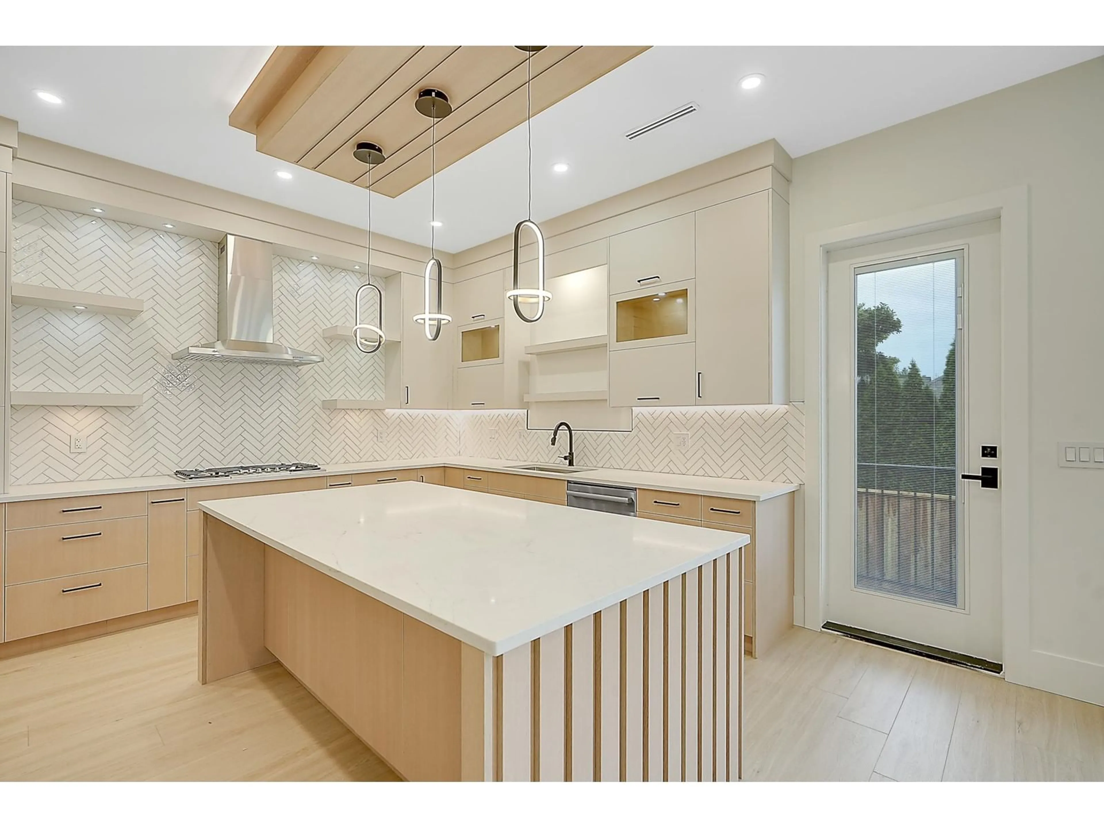 Open concept kitchen, unknown for 6830 198A STREET, Langley British Columbia V2Y2W5