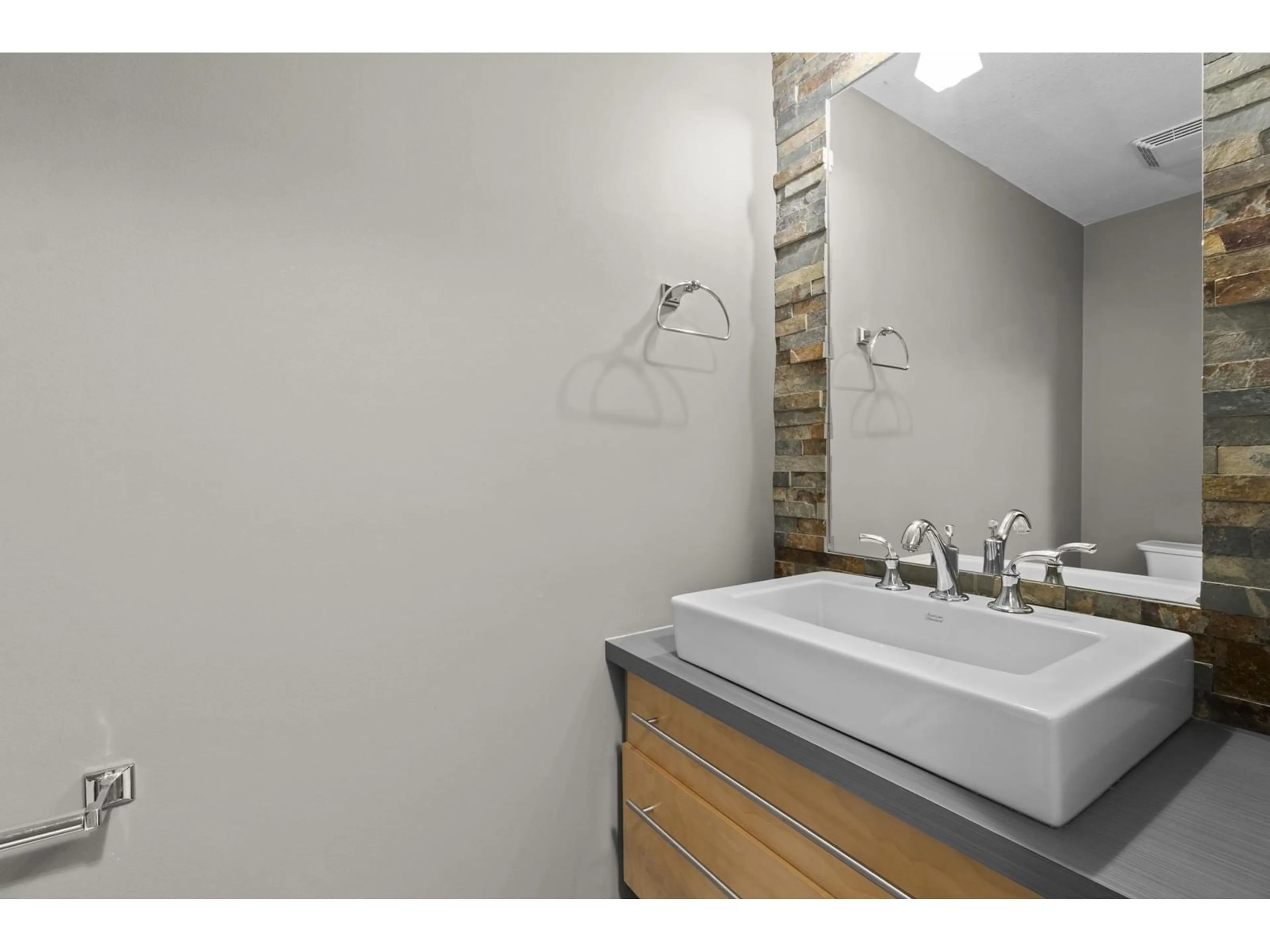 Standard bathroom, ceramic/tile floor for 25 8890 WALNUT GROVE DRIVE, Langley British Columbia V1M3W4